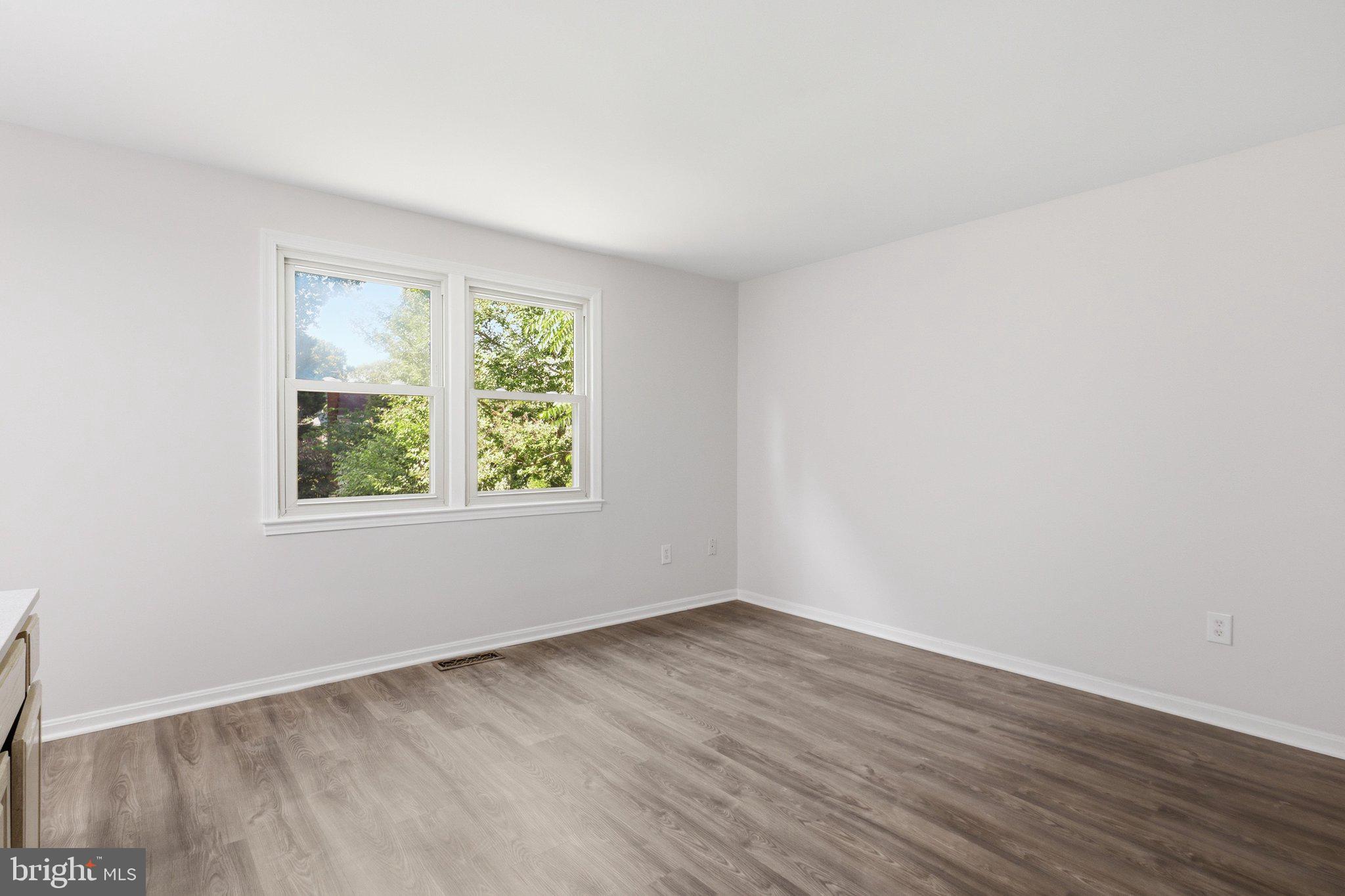HUNTERS CREEK - Residential