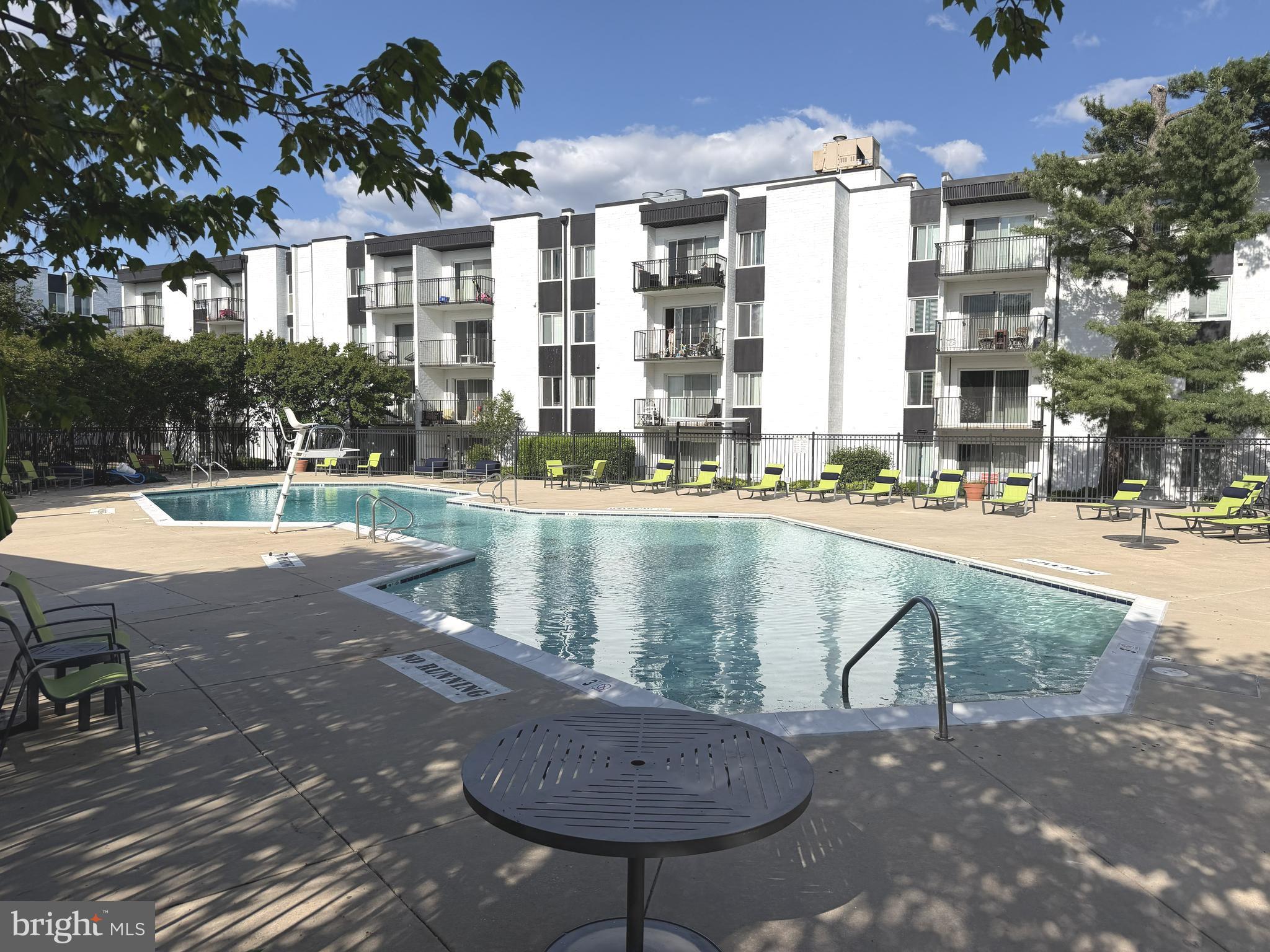WEST END CONDOS - Residential