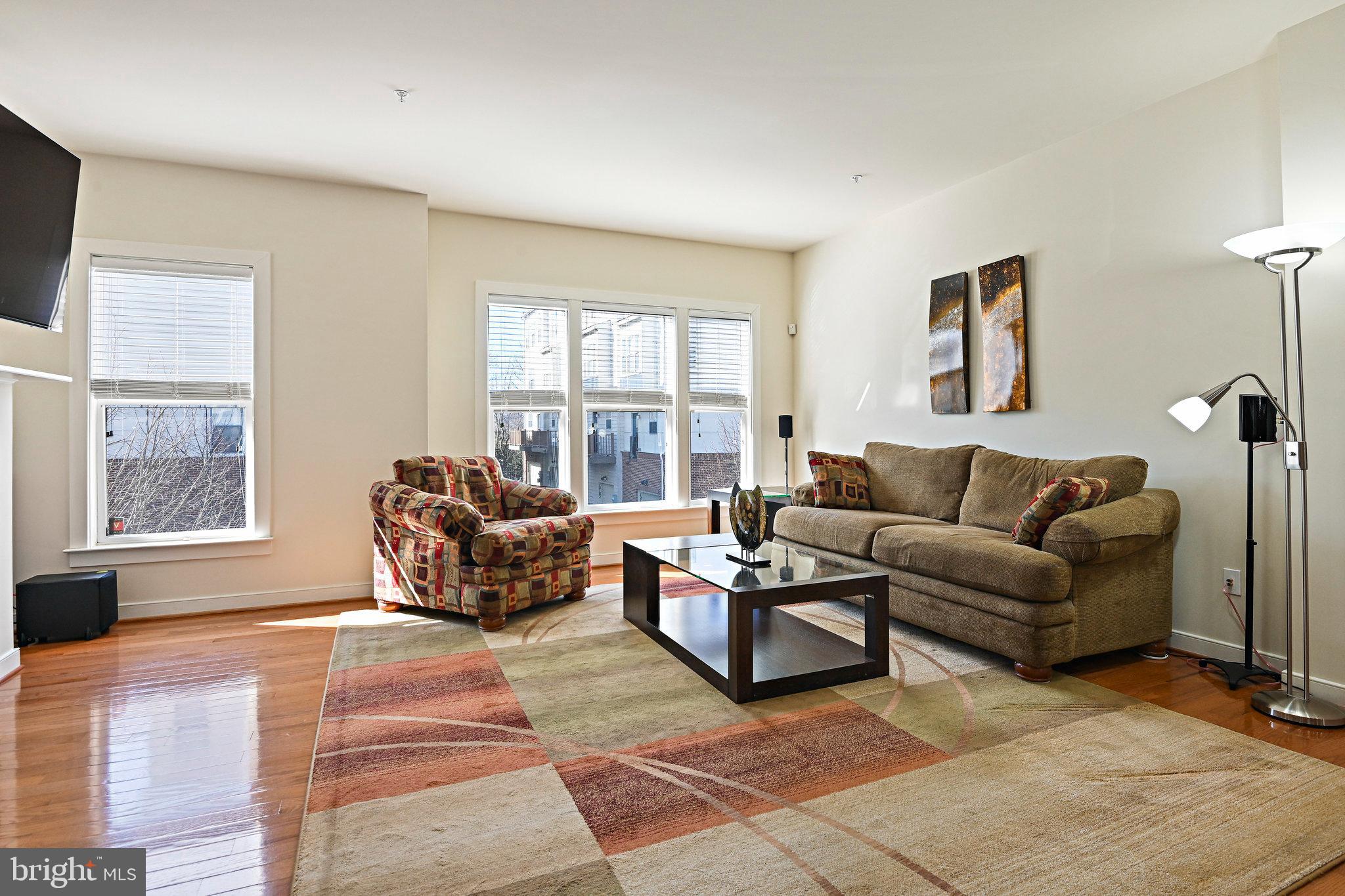 CENTERPOINTE - Residential