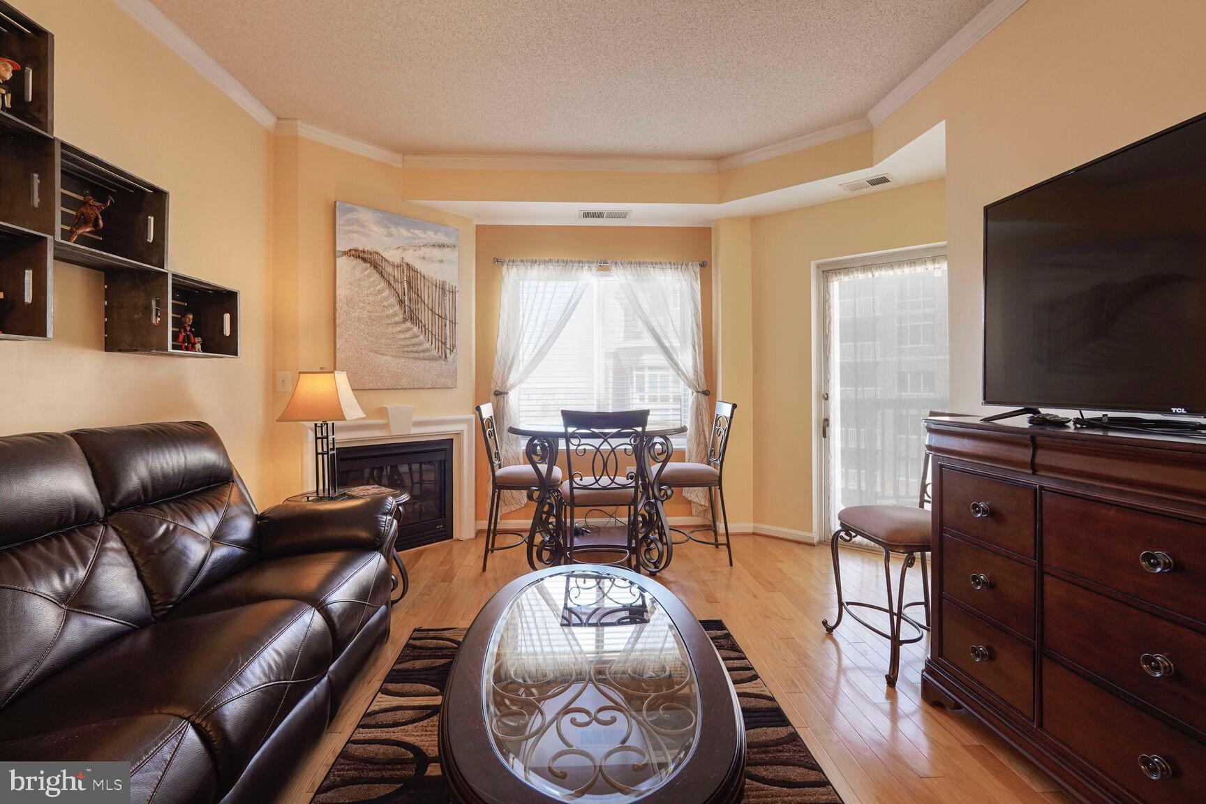 NORTHAMPTON - Residential Lease