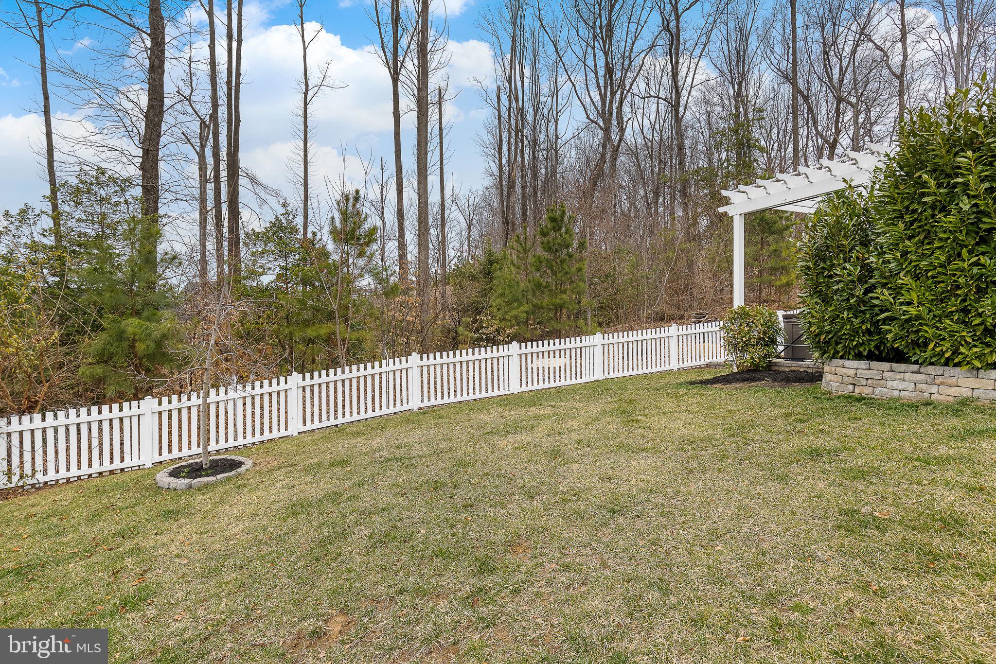 POTOMAC SHORES - Residential