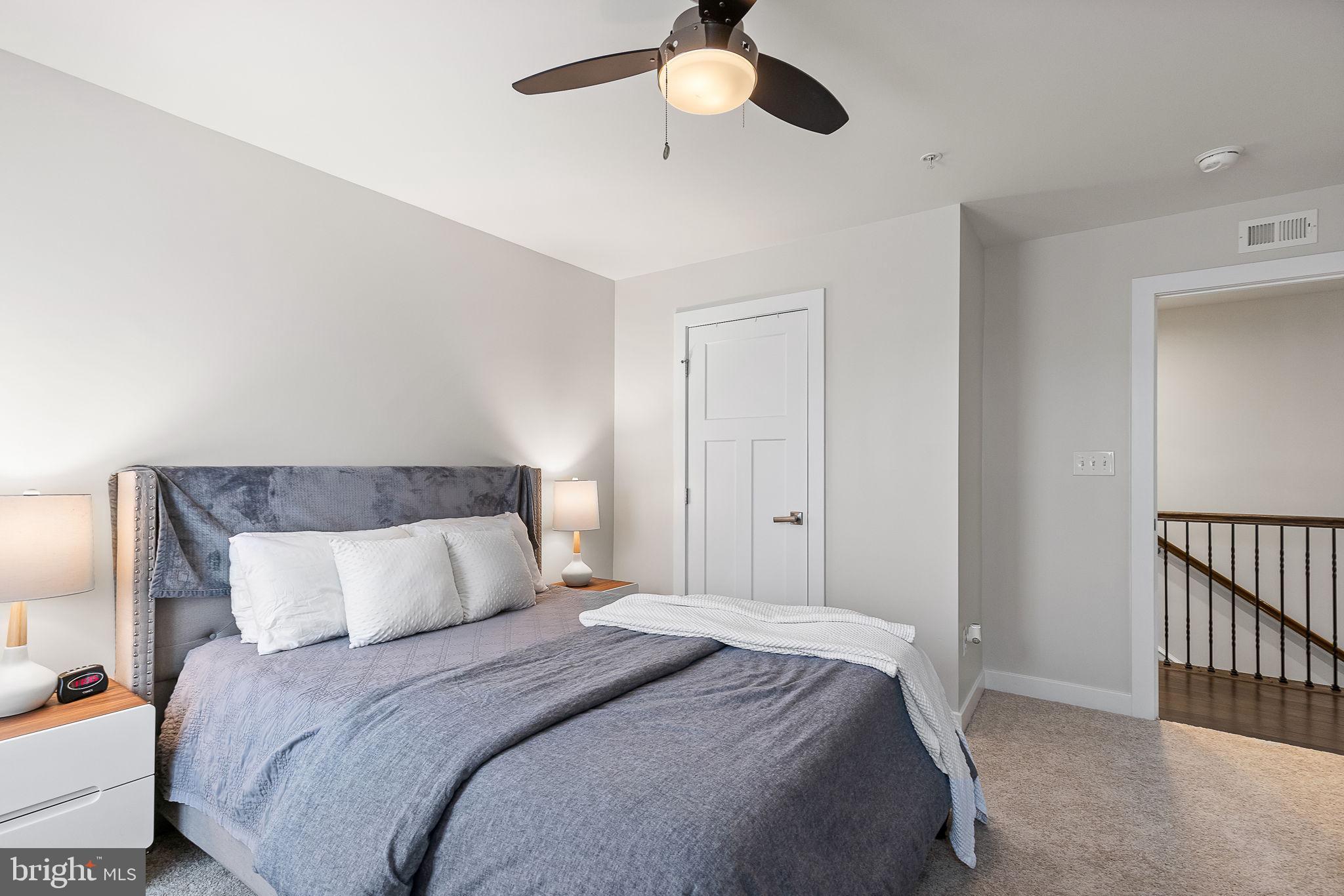 POTOMAC SHORES - Residential