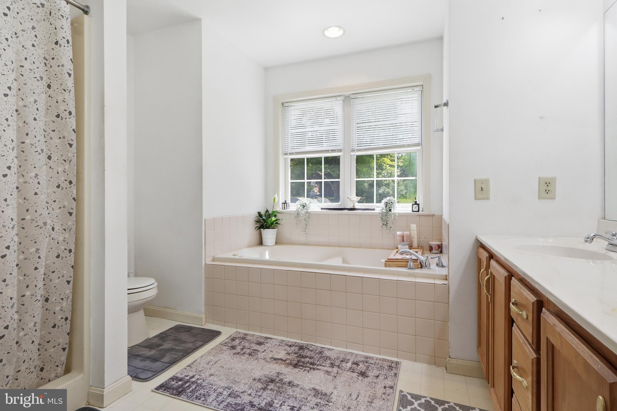 BLACKBURN CREEK - Residential