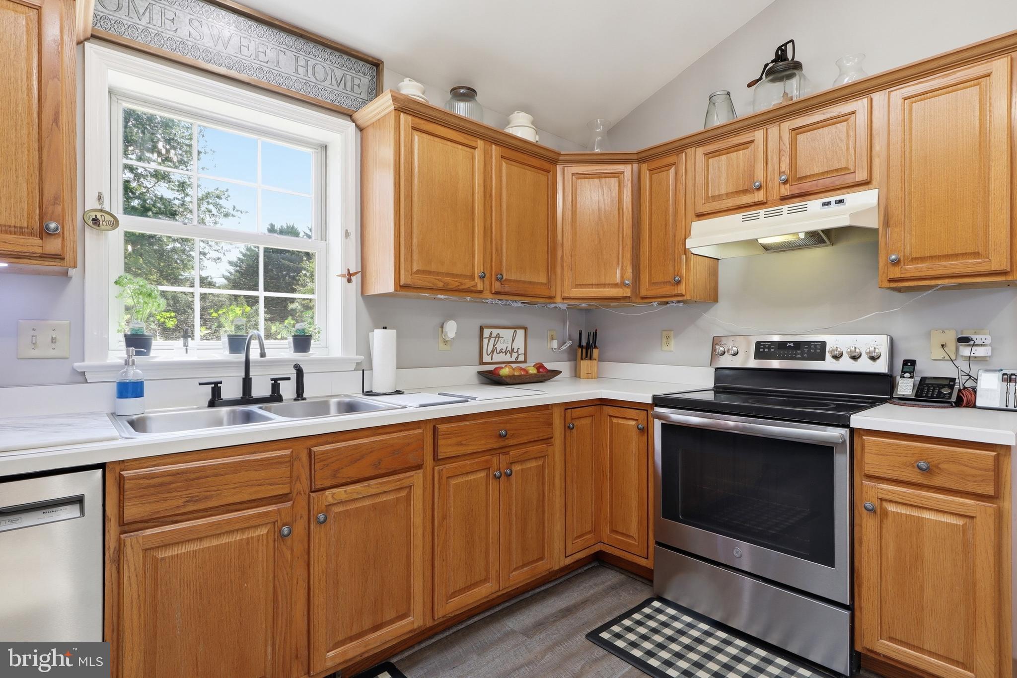 BLACKBURN CREEK - Residential