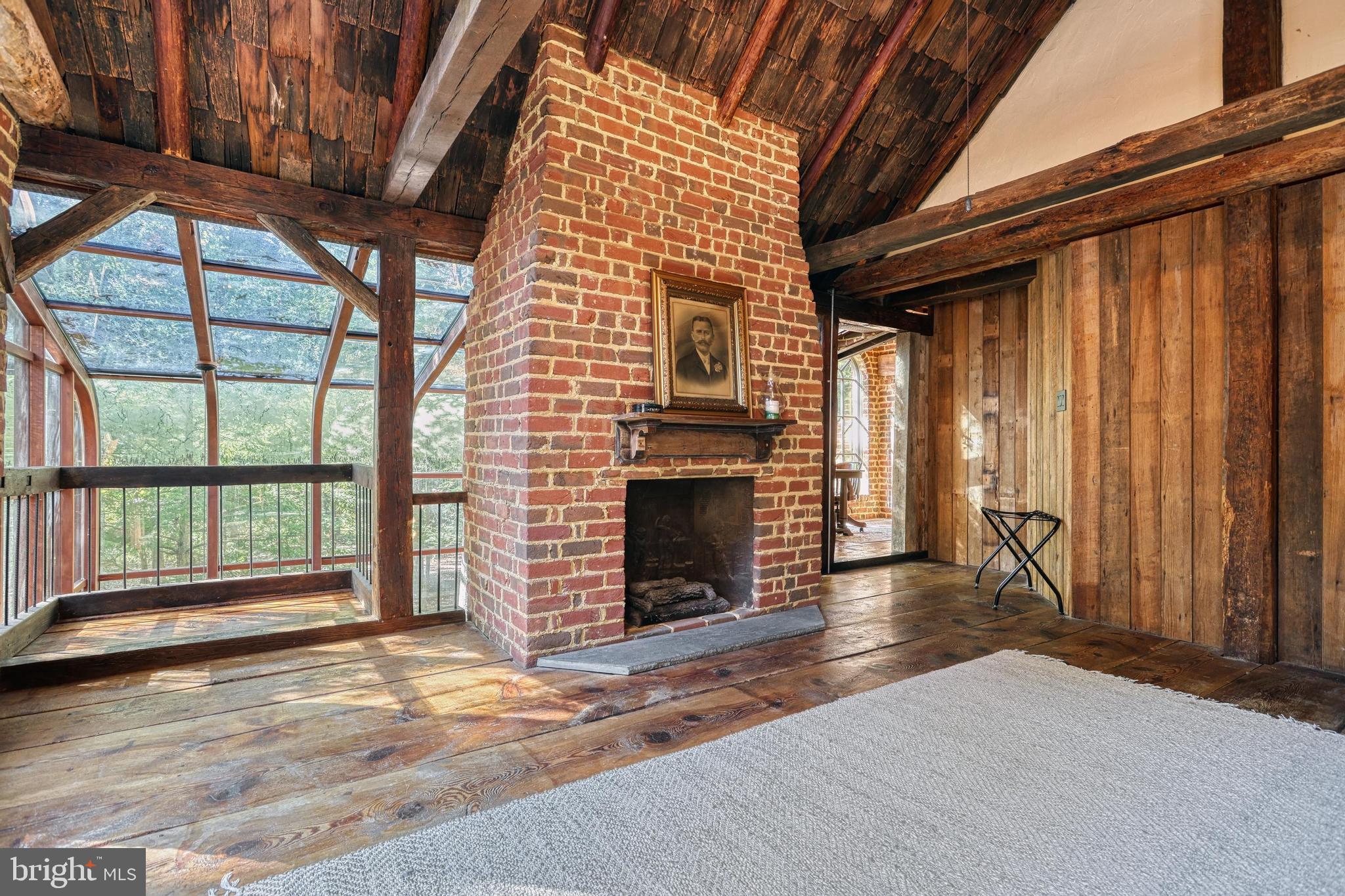 FAYETTEVILLE - Residential