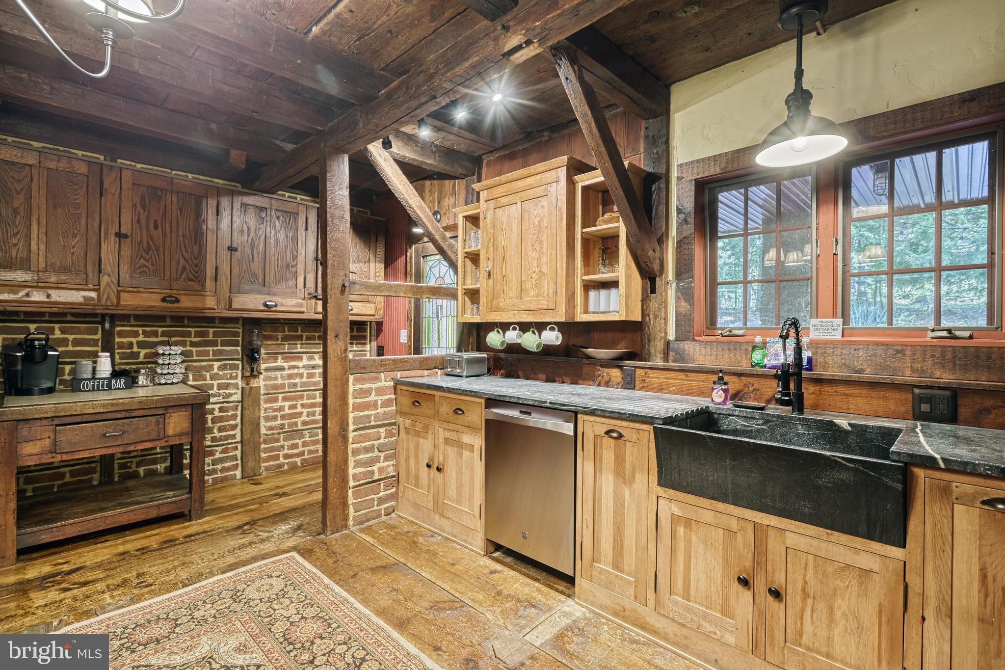 FAYETTEVILLE - Residential