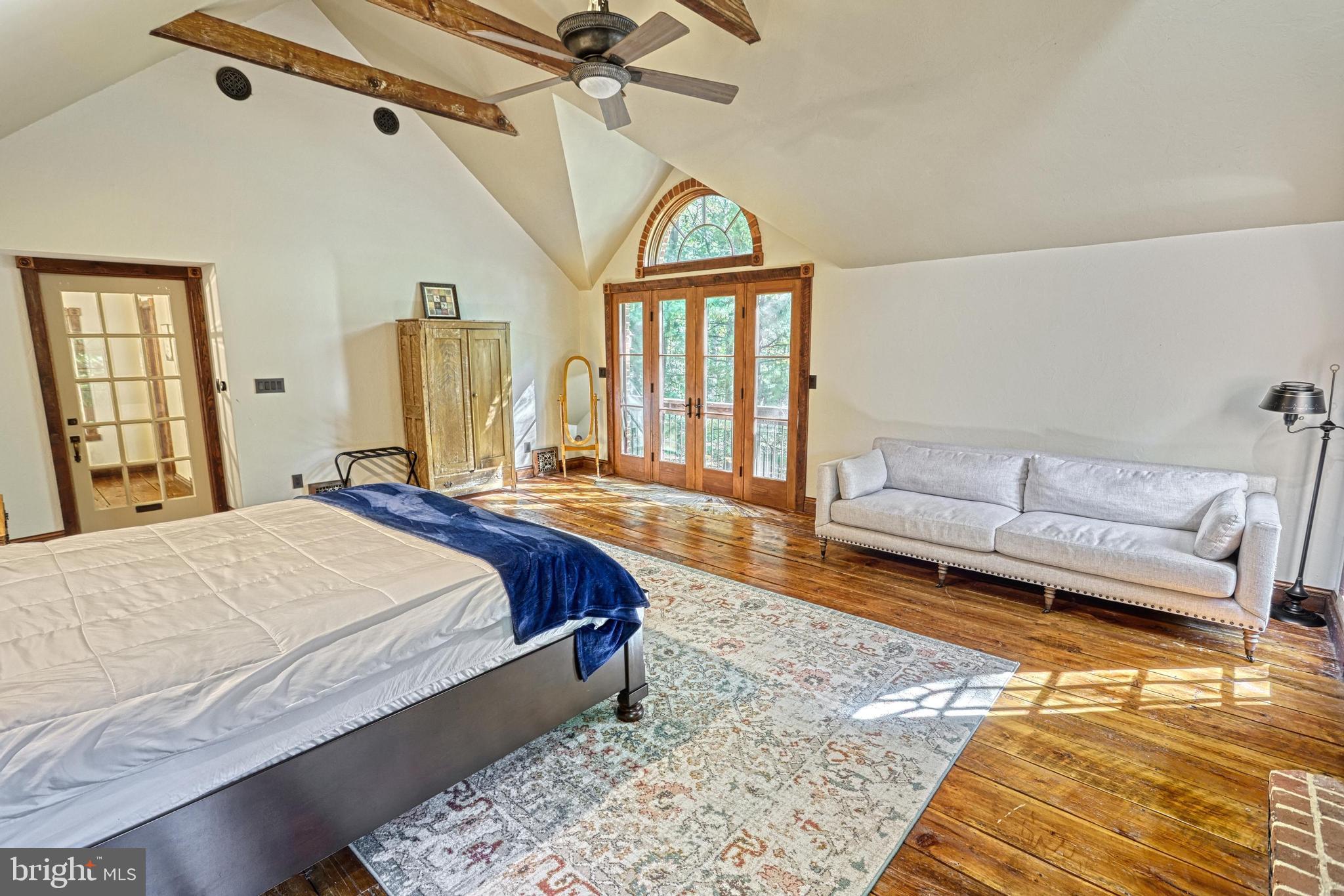 FAYETTEVILLE - Residential