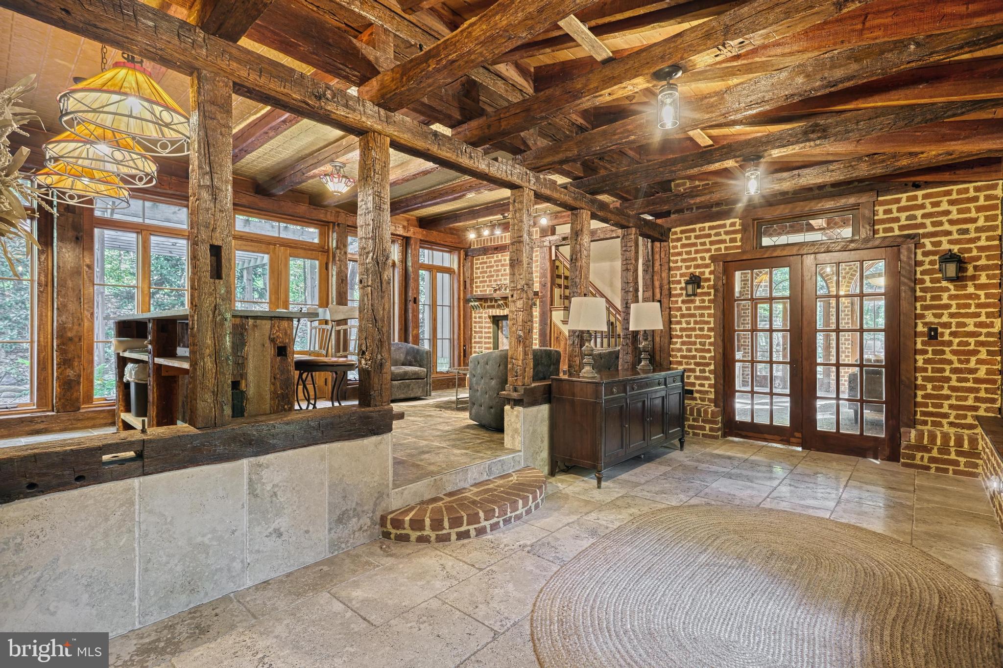 FAYETTEVILLE - Residential