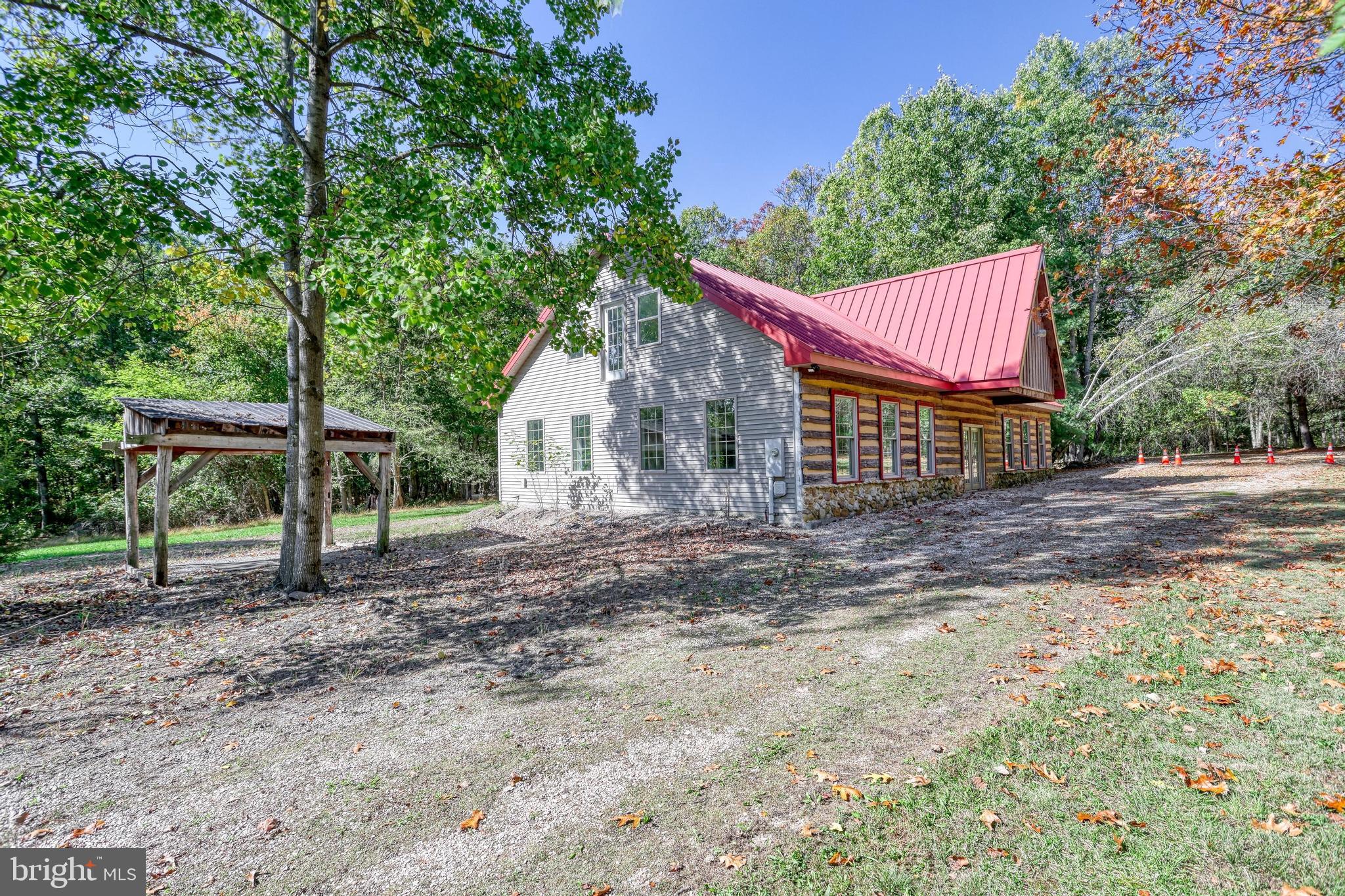 FAYETTEVILLE - Residential