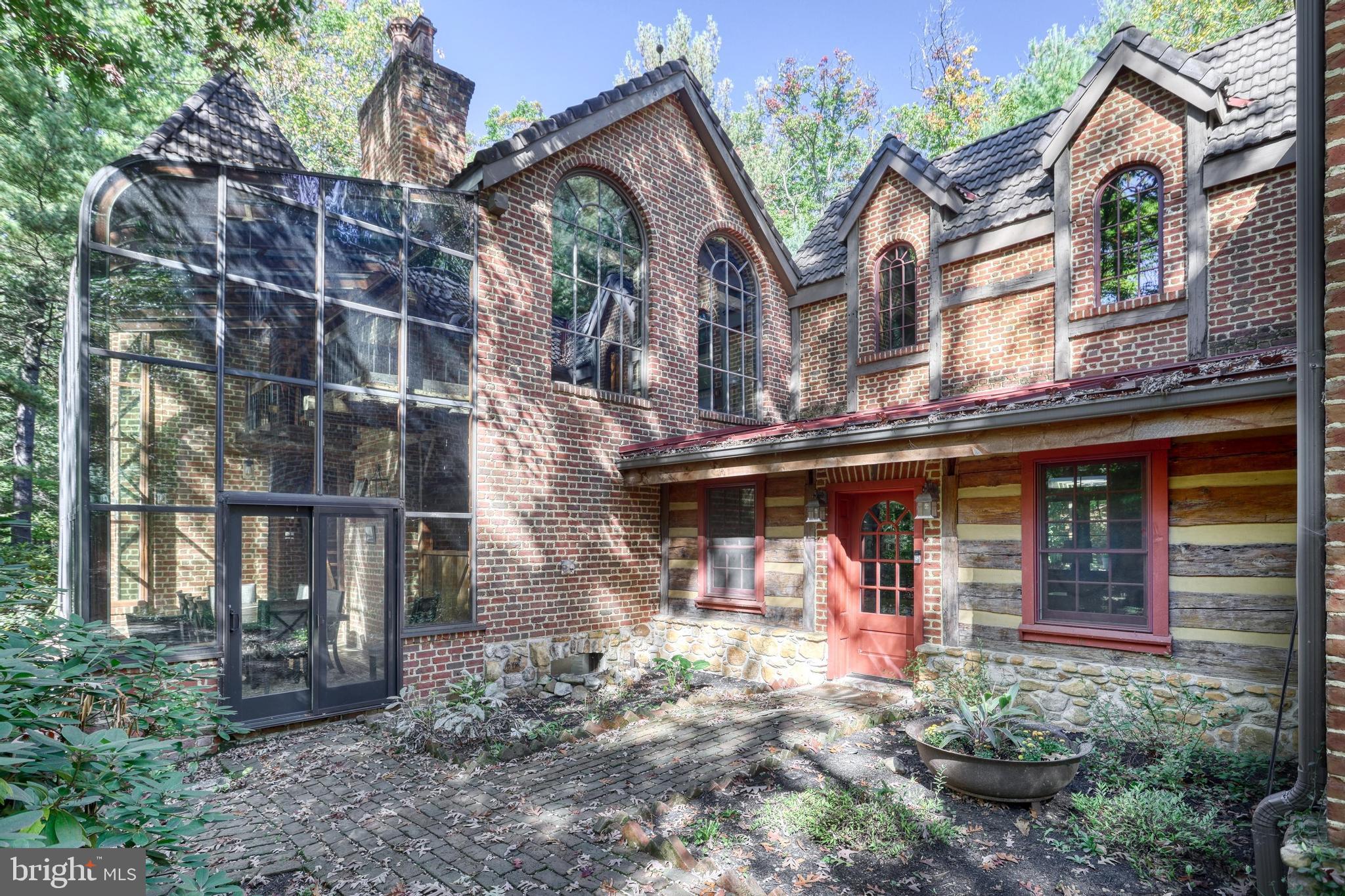 FAYETTEVILLE - Residential
