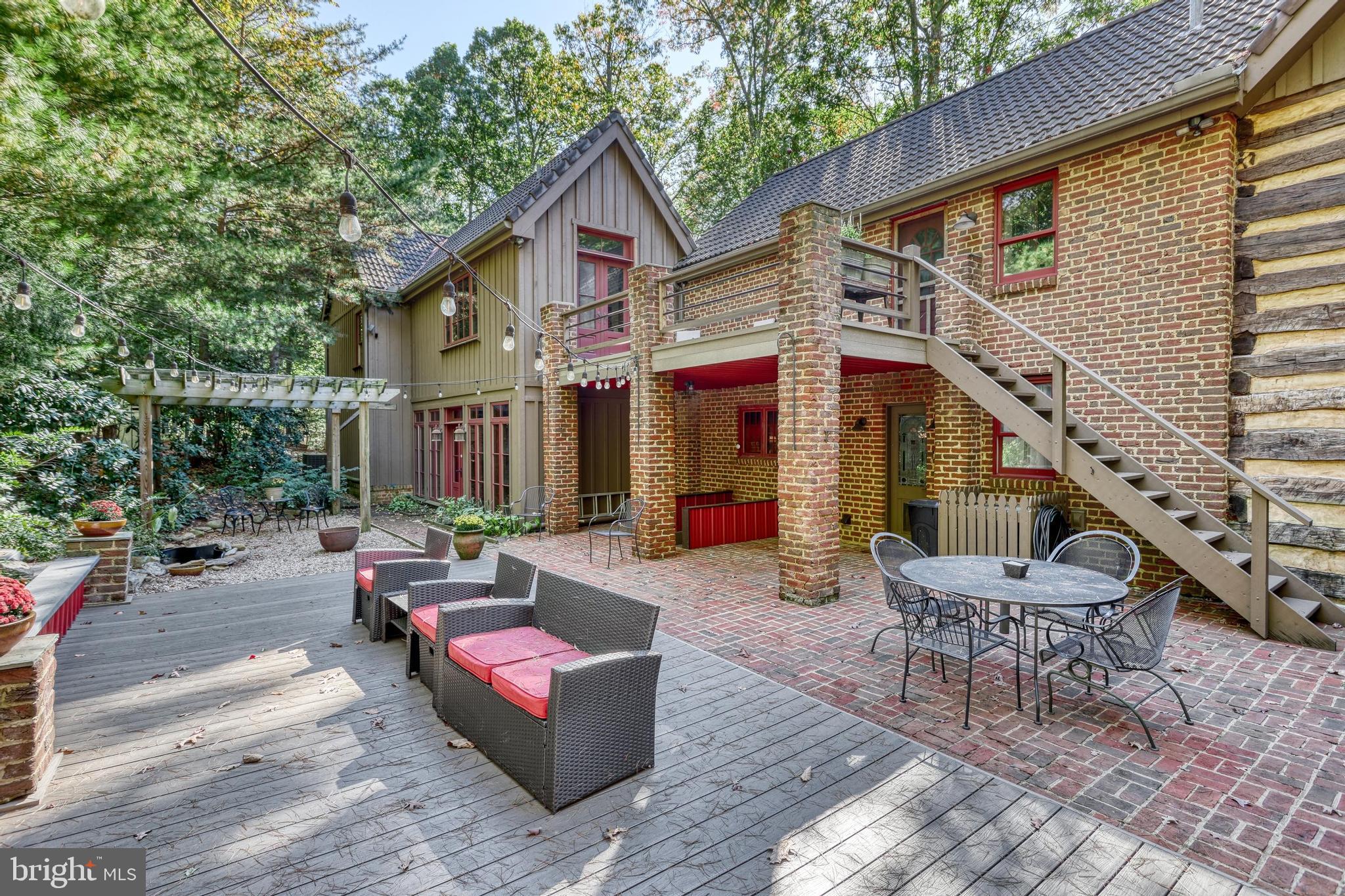 FAYETTEVILLE - Residential