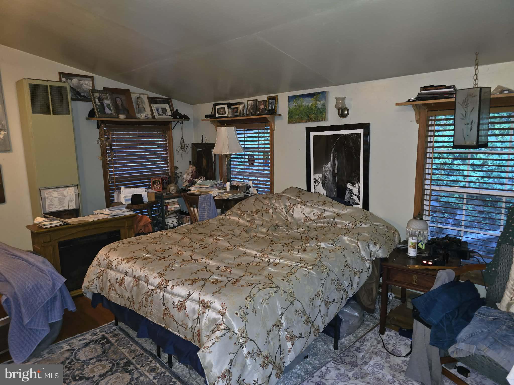 DOGWOOD VALLEY - Residential