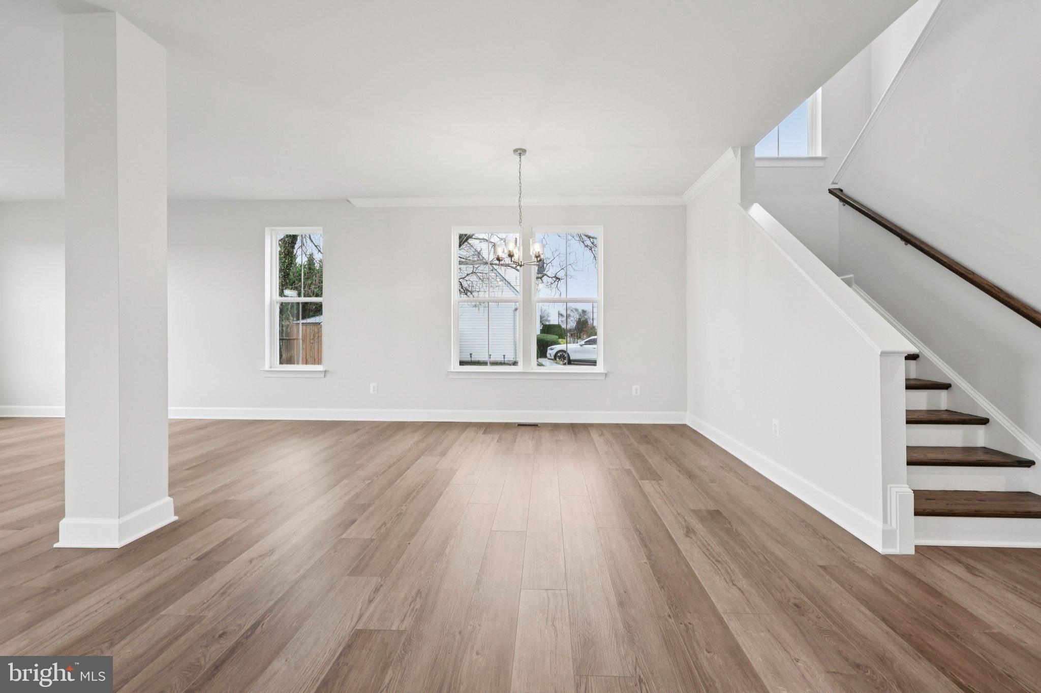 JEFFERSON SQUARE - Residential