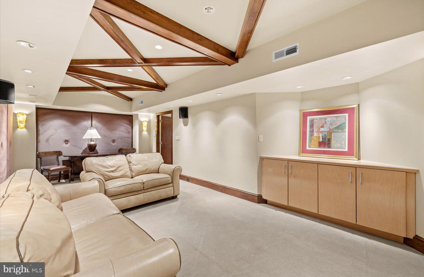 KINGS CREEK CC - Residential
