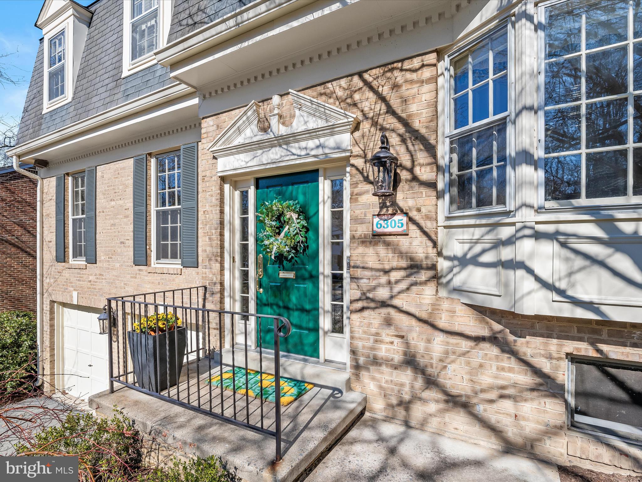 WOODACRES - Residential