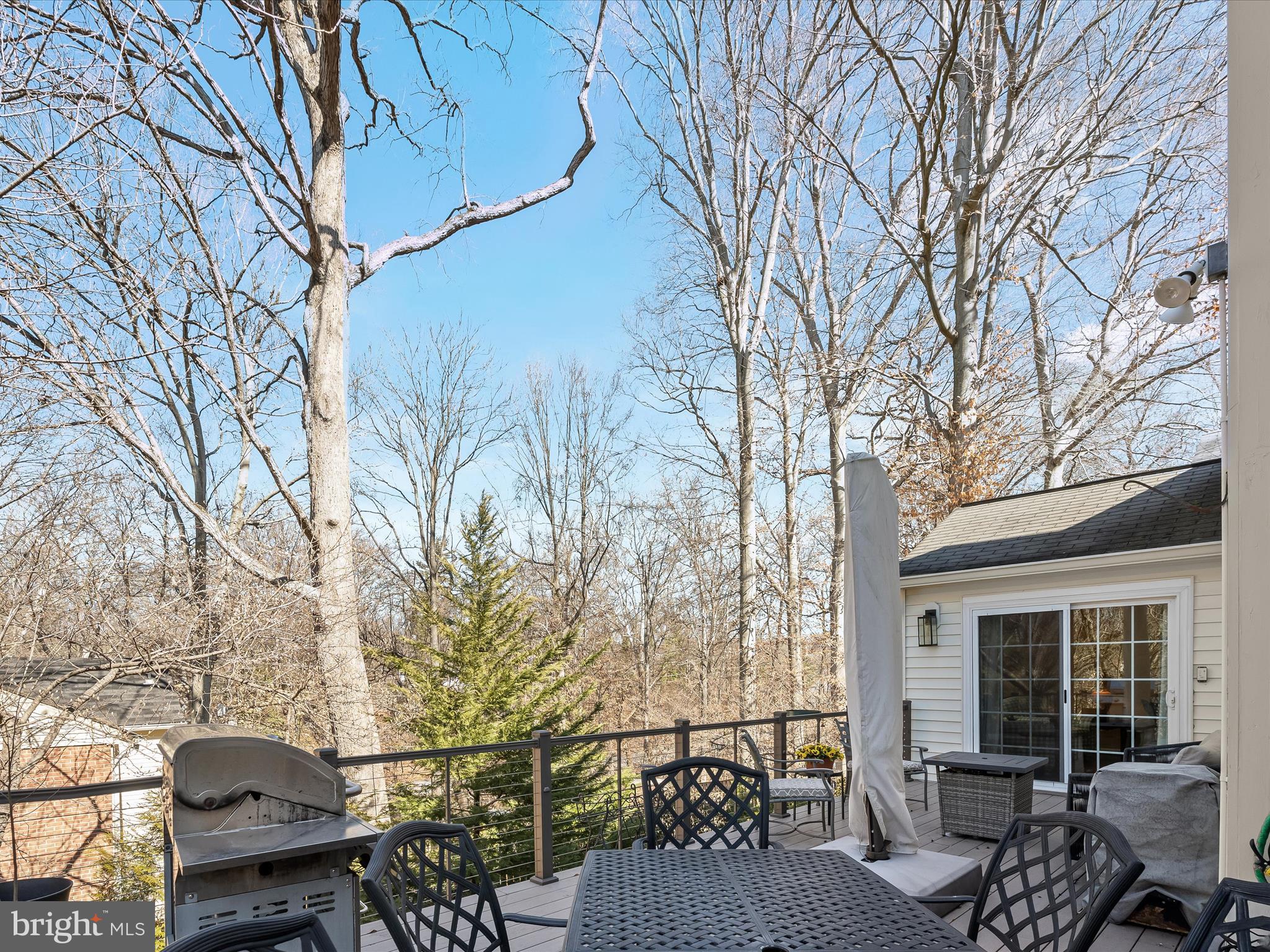 WOODACRES - Residential