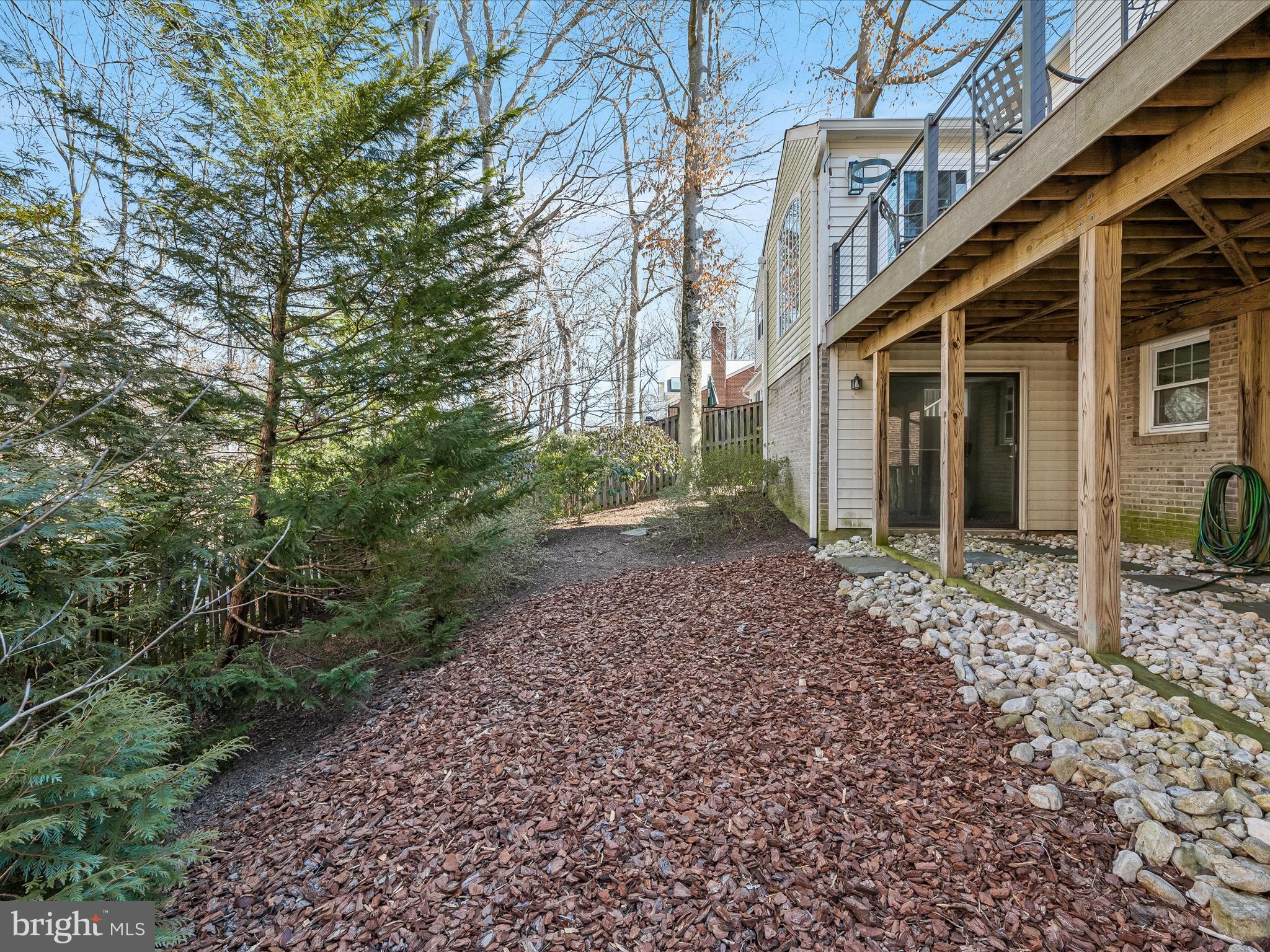 WOODACRES - Residential