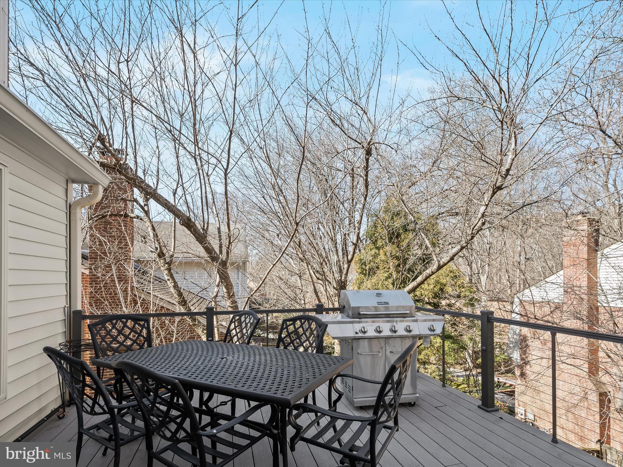 WOODACRES - Residential