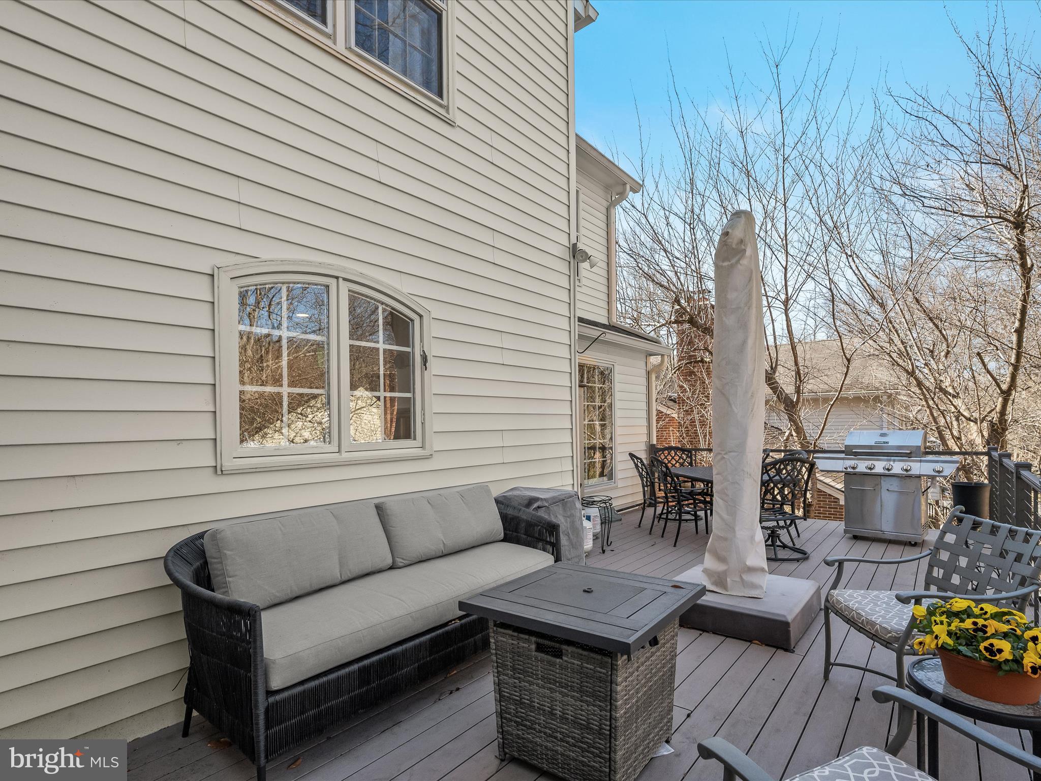 WOODACRES - Residential