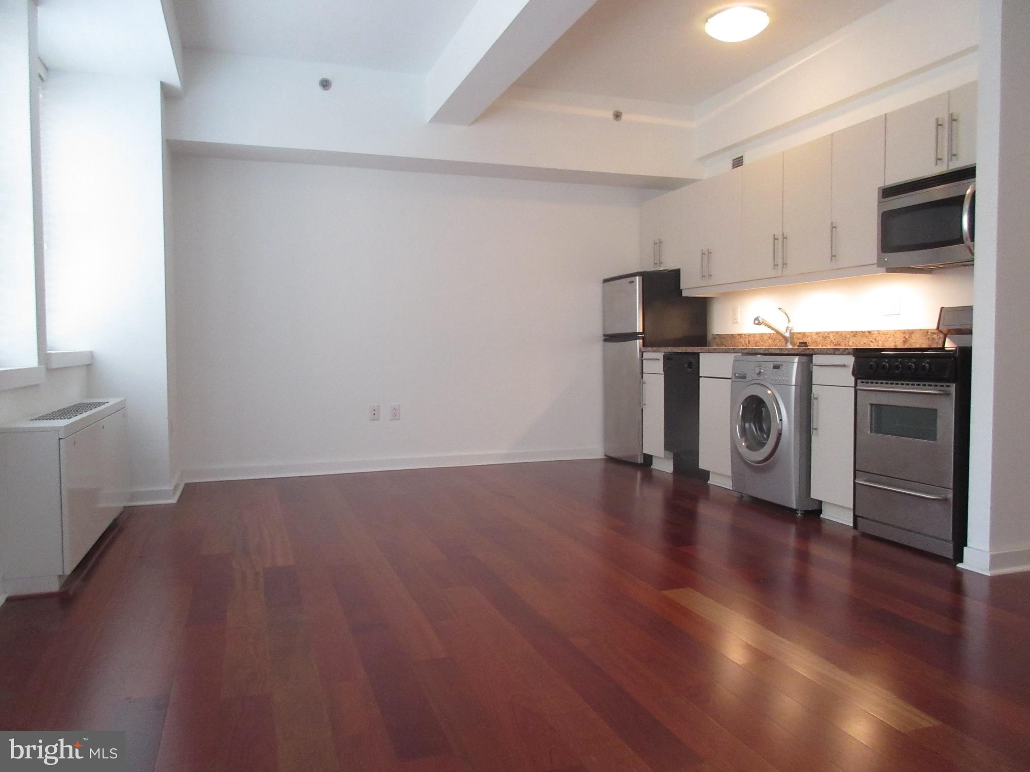 RITTENHOUSE SQUARE - Residential Lease