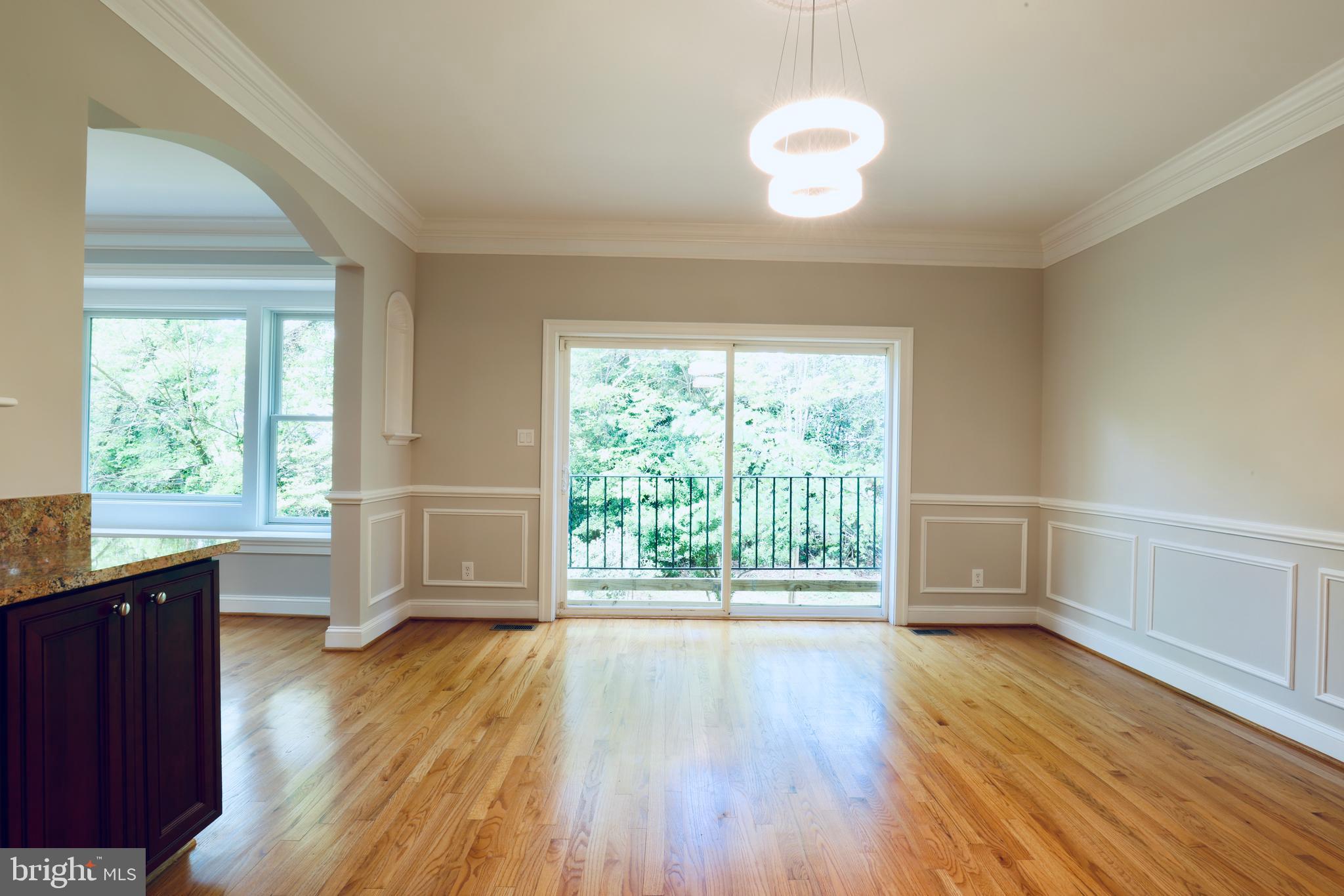 THE OAKS AT MCLEAN - Residential Lease