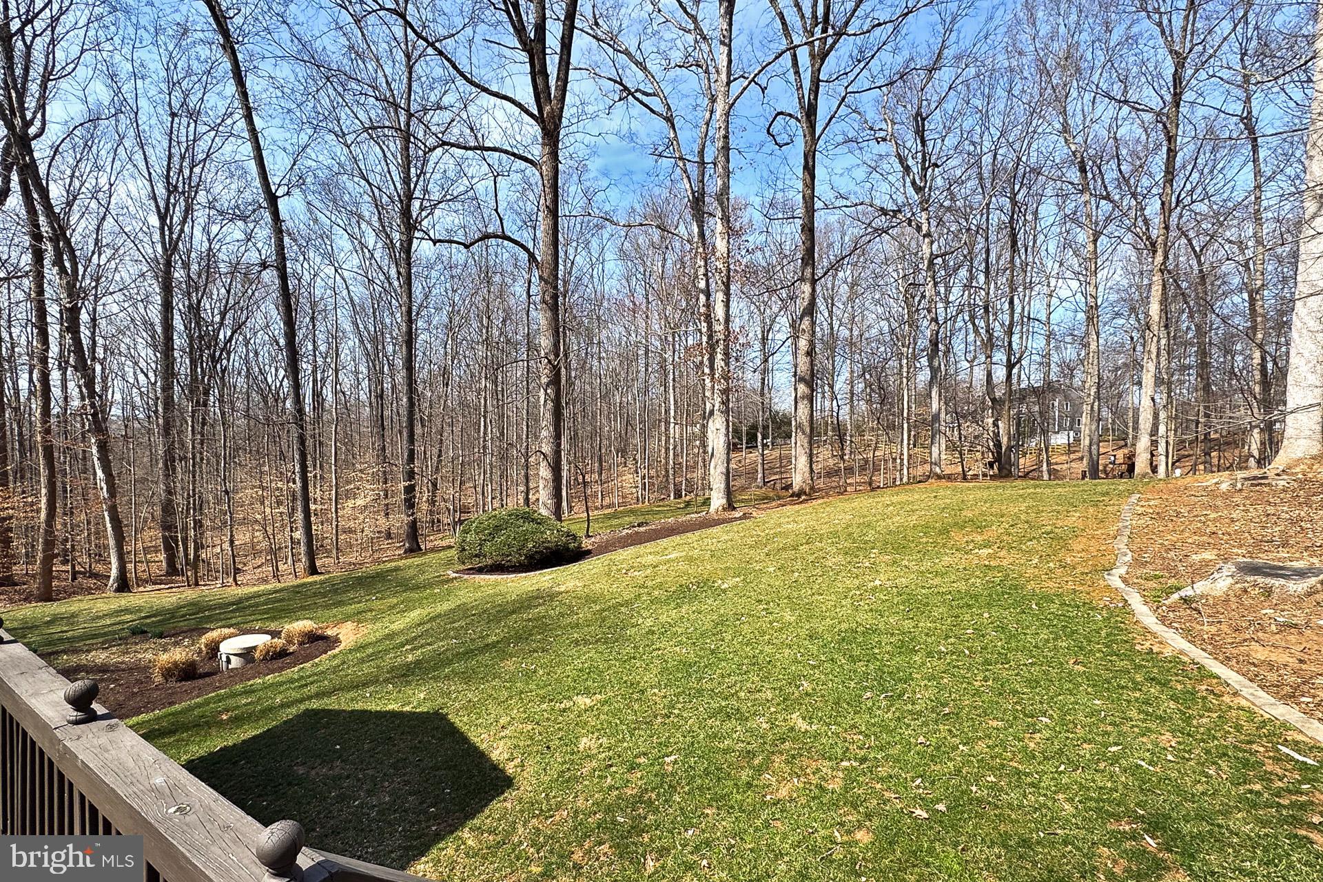 FAIRFAX STATION - Residential