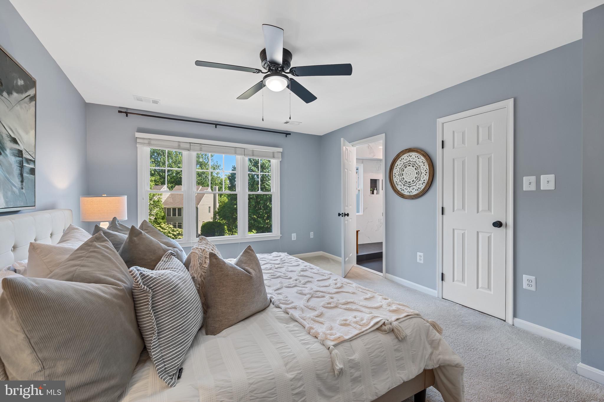 RESTON - Residential