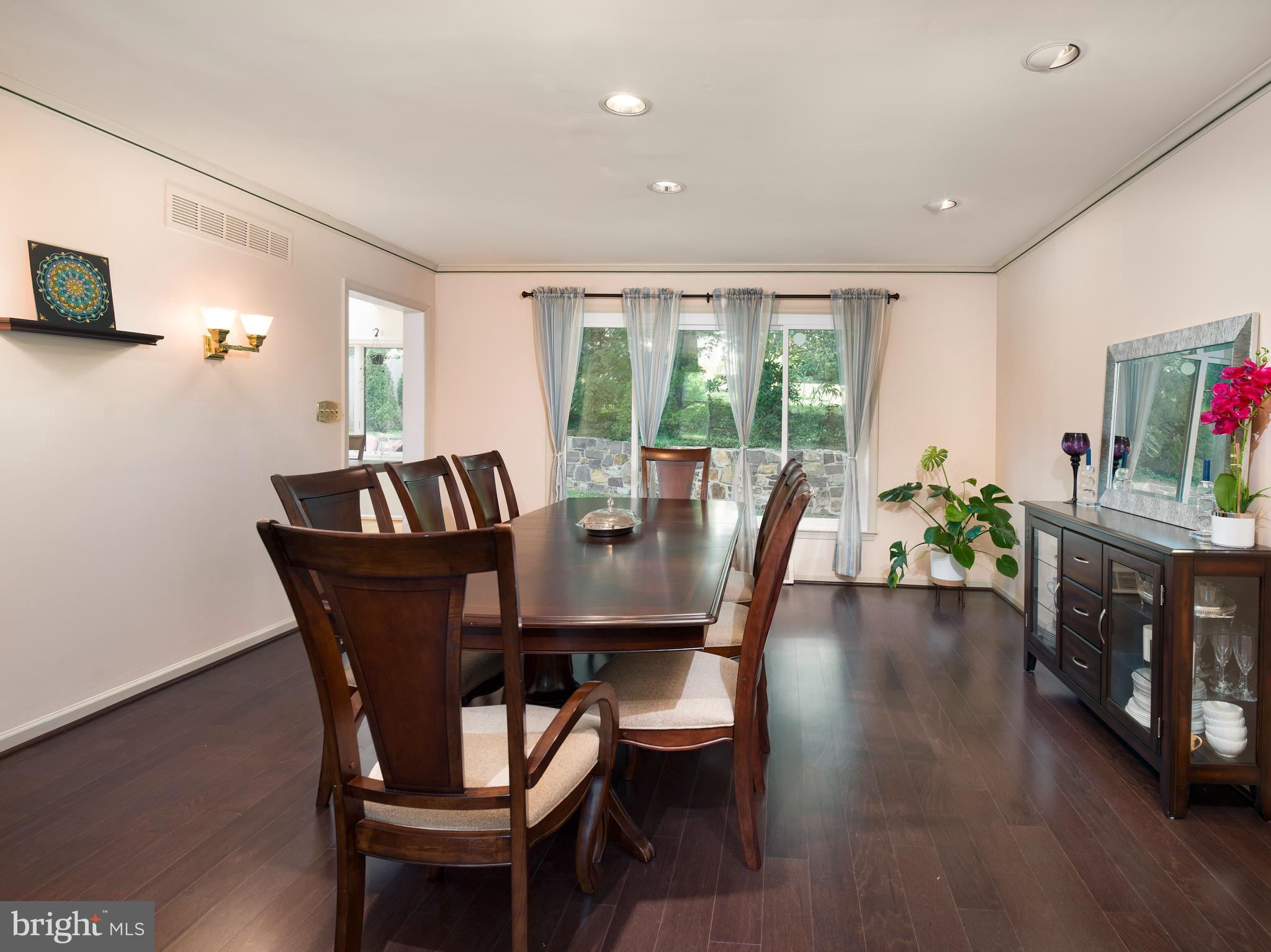 INDIAN CREEK - Residential