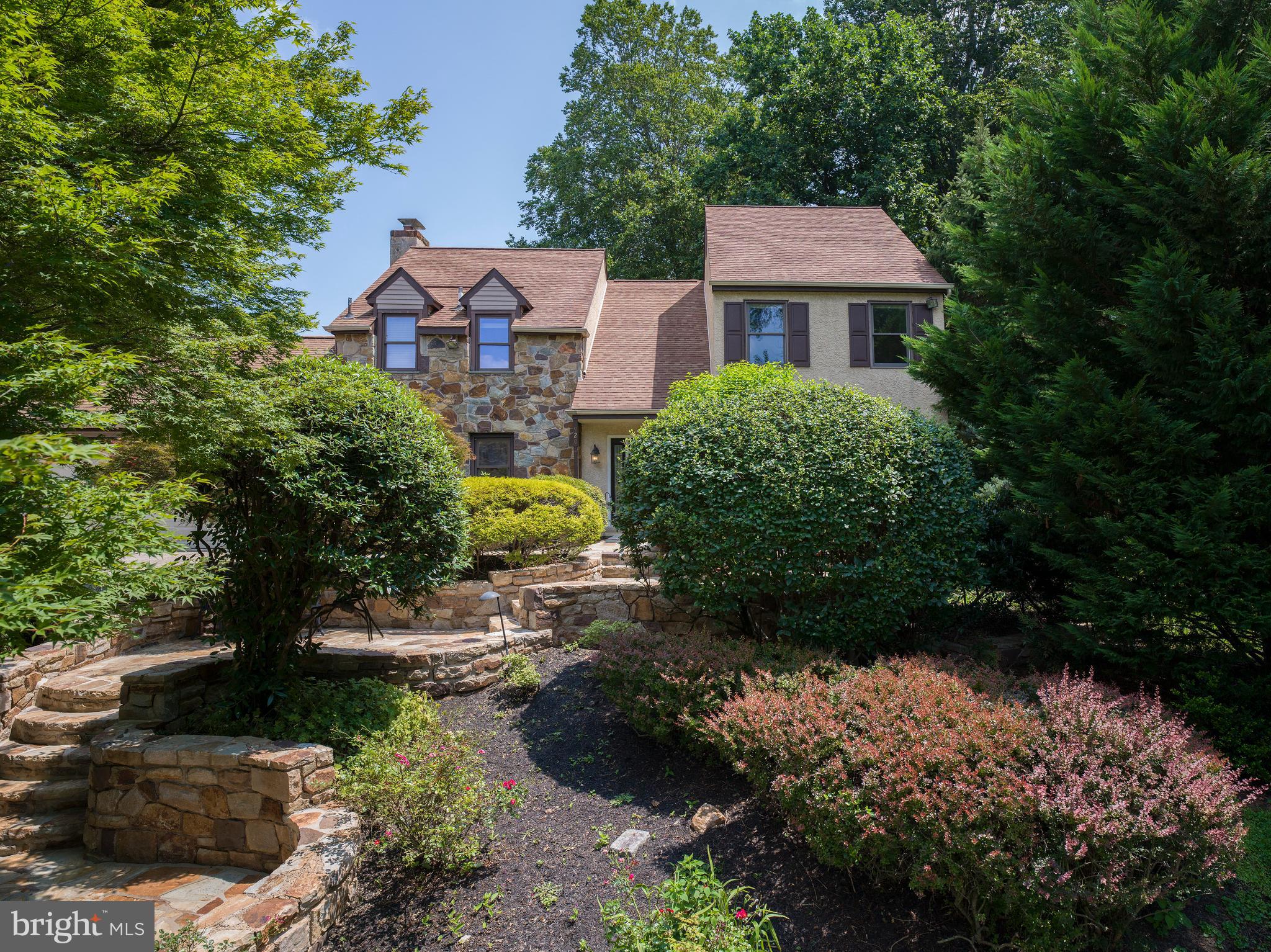 INDIAN CREEK - Residential