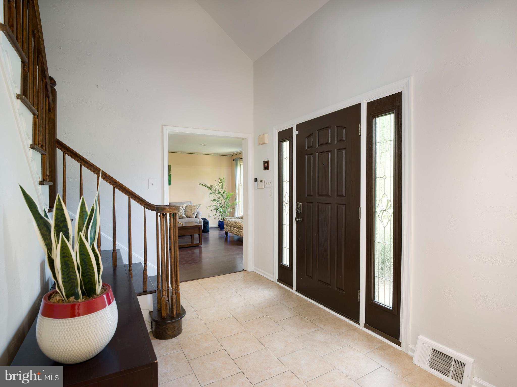 INDIAN CREEK - Residential
