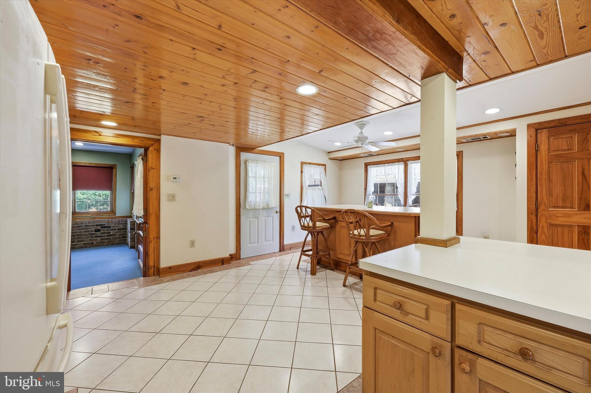 JUSTA FARMS - Residential