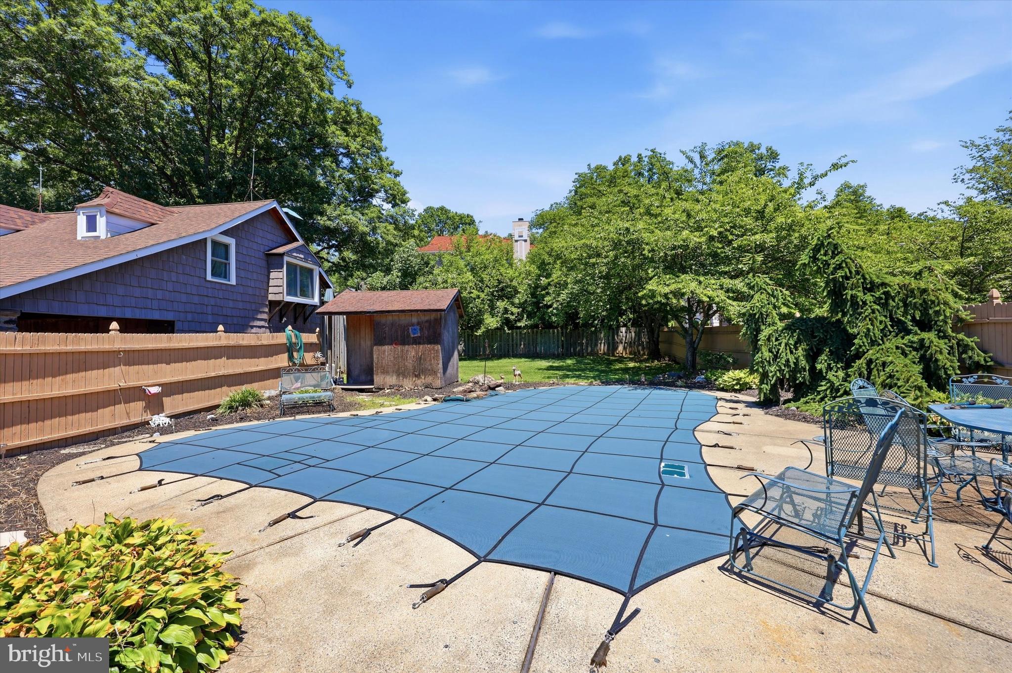 JUSTA FARMS - Residential