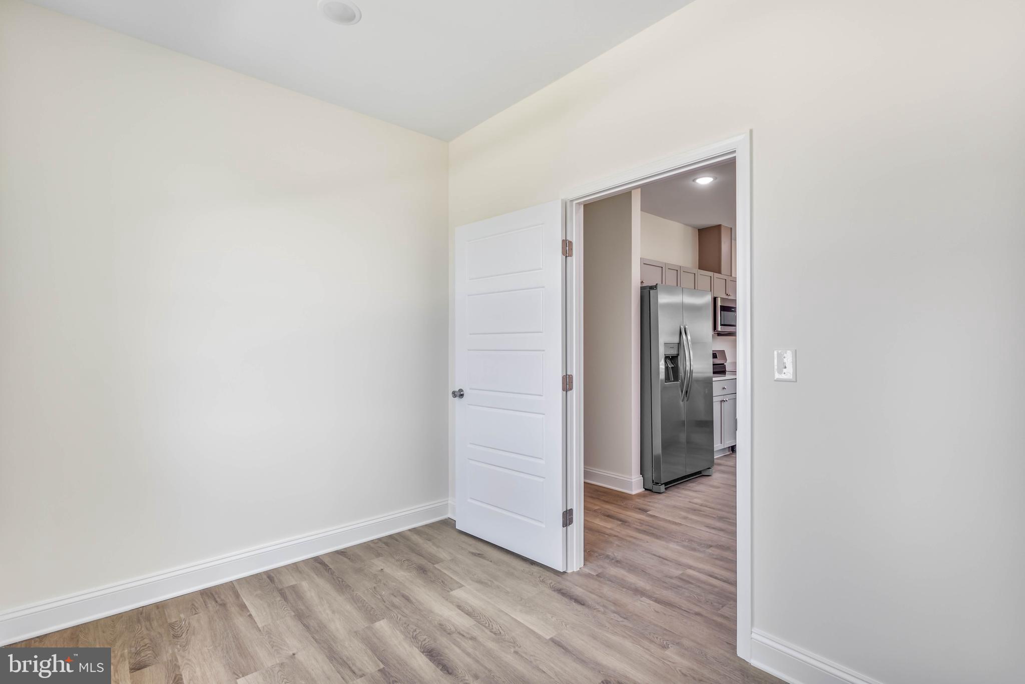 GREEN BRIAR - Residential