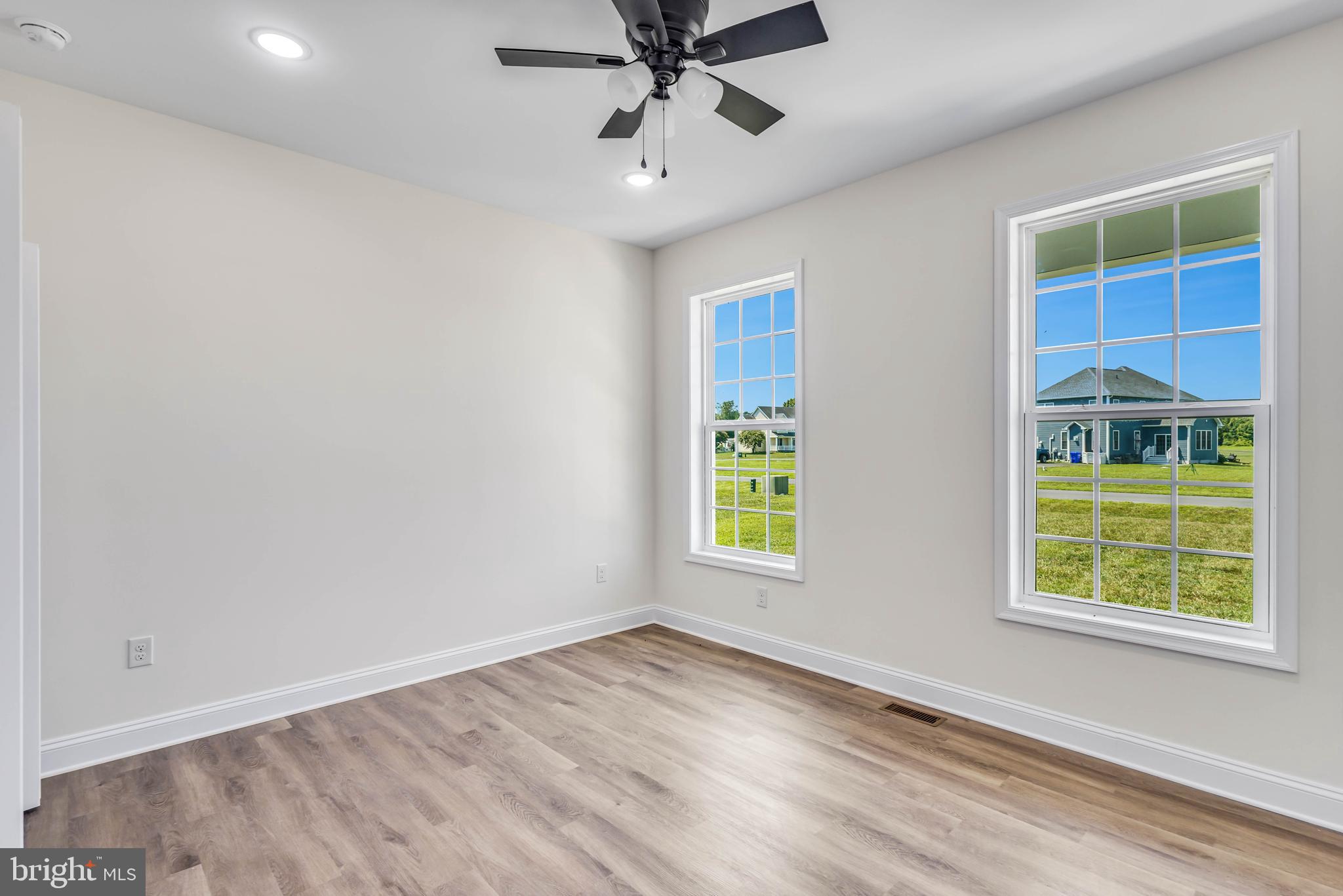 GREEN BRIAR - Residential