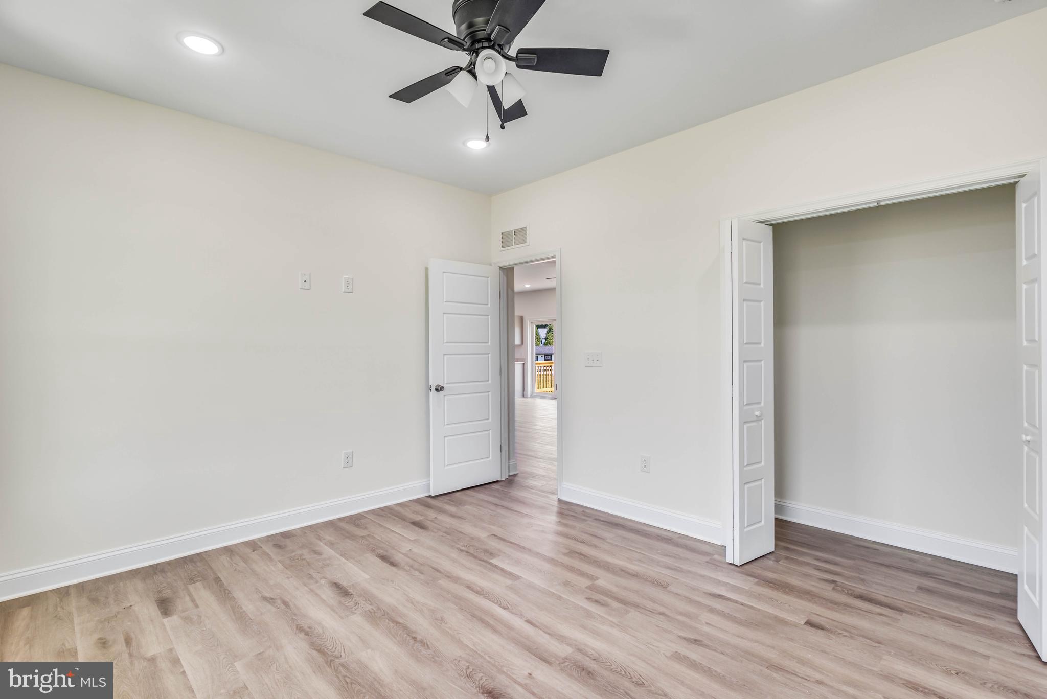 GREEN BRIAR - Residential