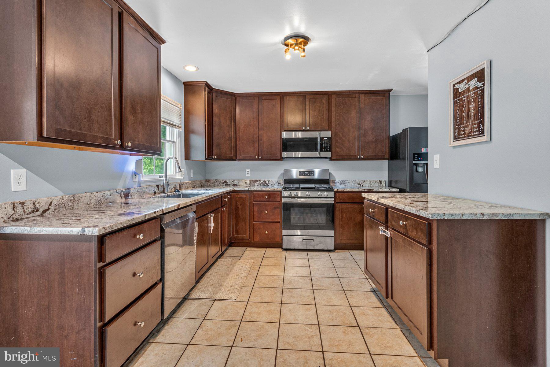TUDOR HALL ESTATES - Residential