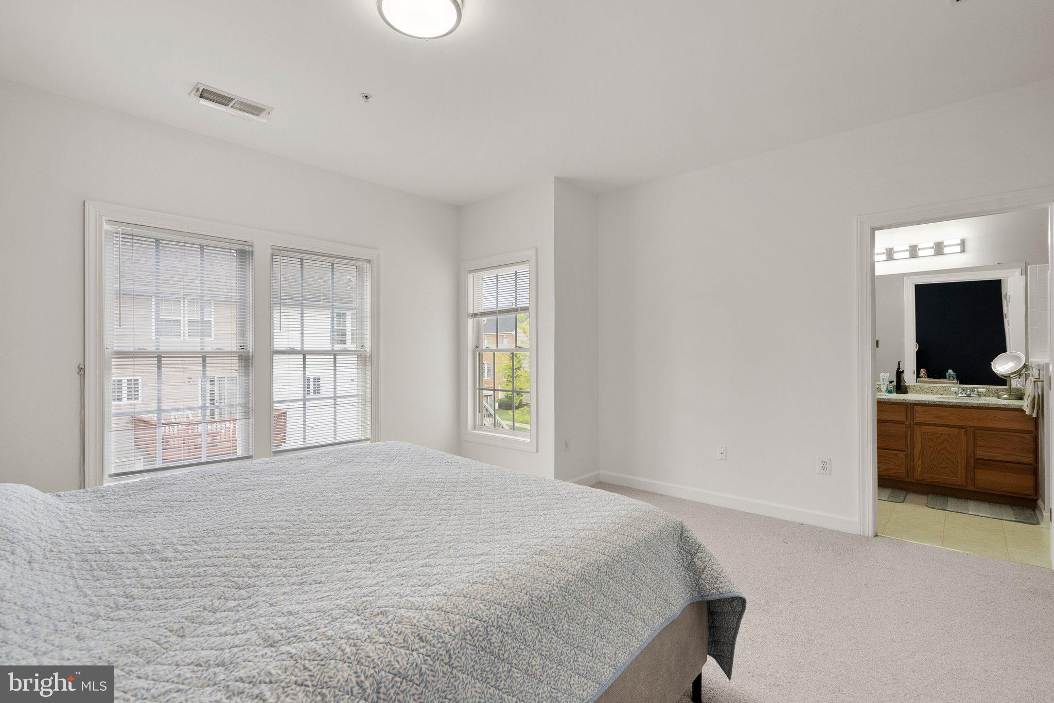 KINGSVIEW VILLAGE - Residential