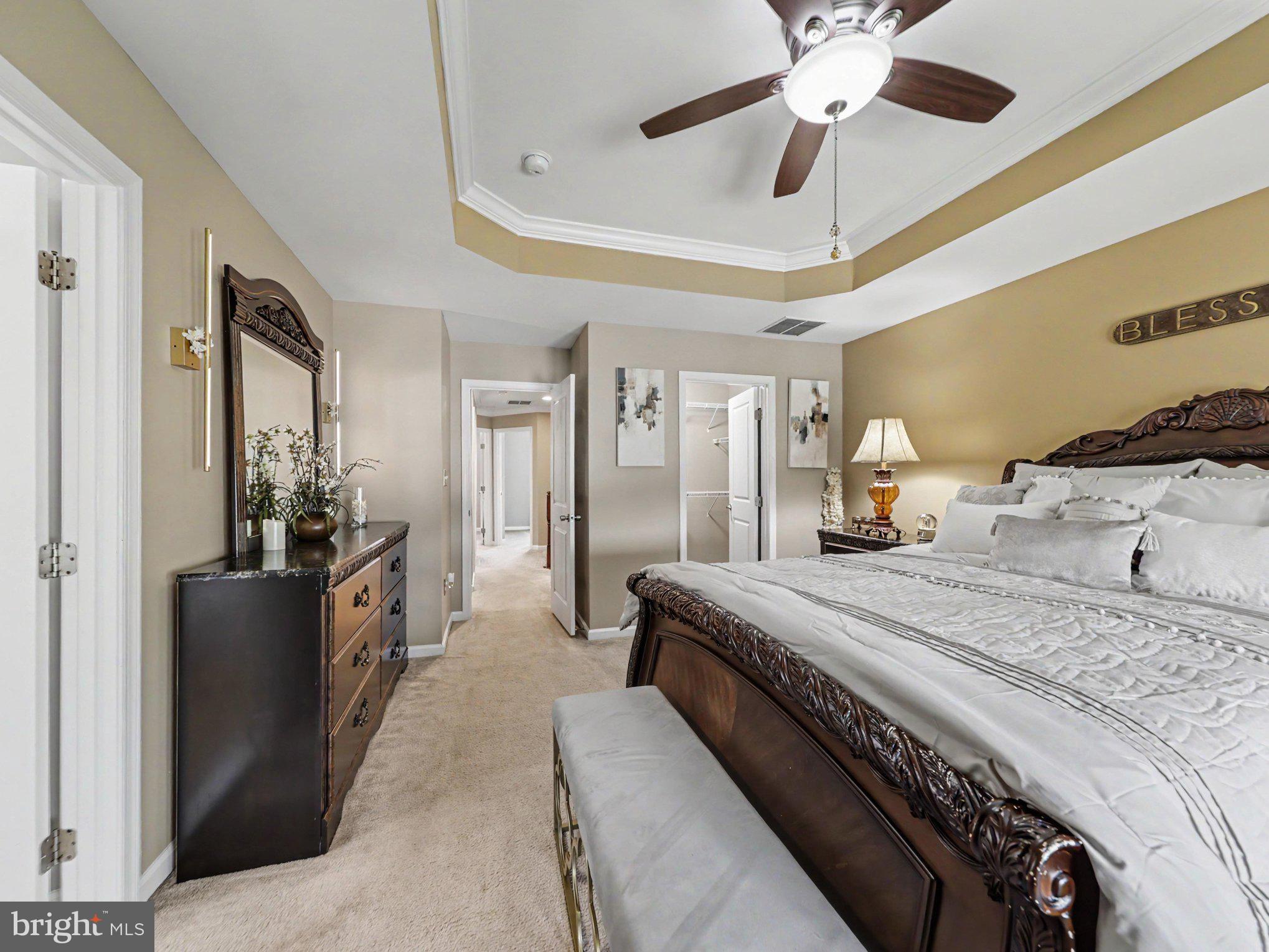 LAFAYETTE CROSSING - Residential