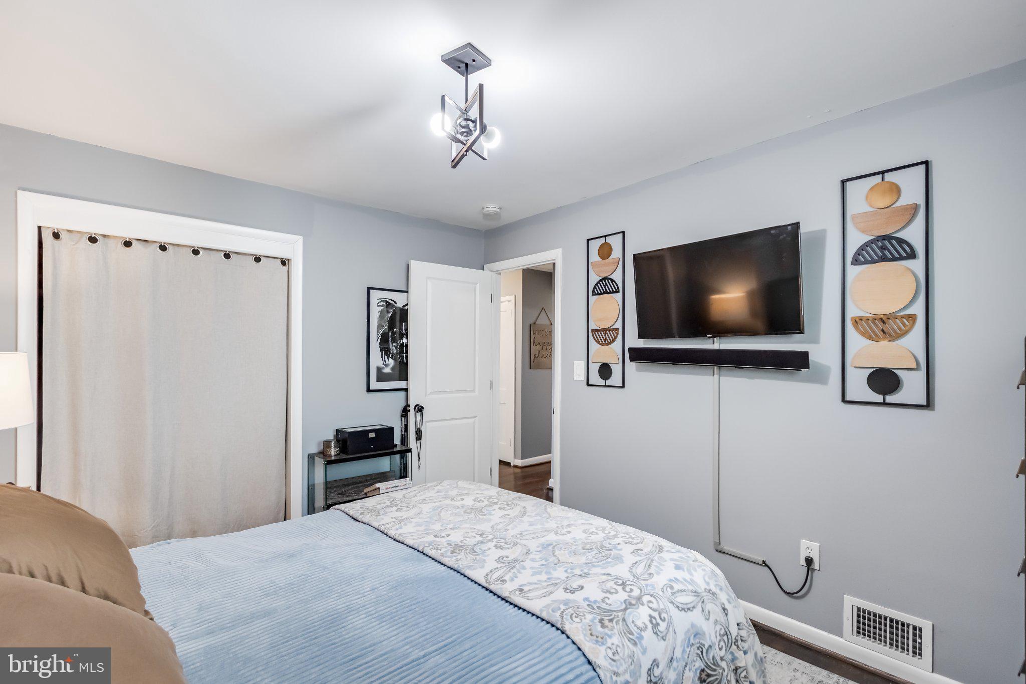 DISTRICT HEIGHTS - Residential