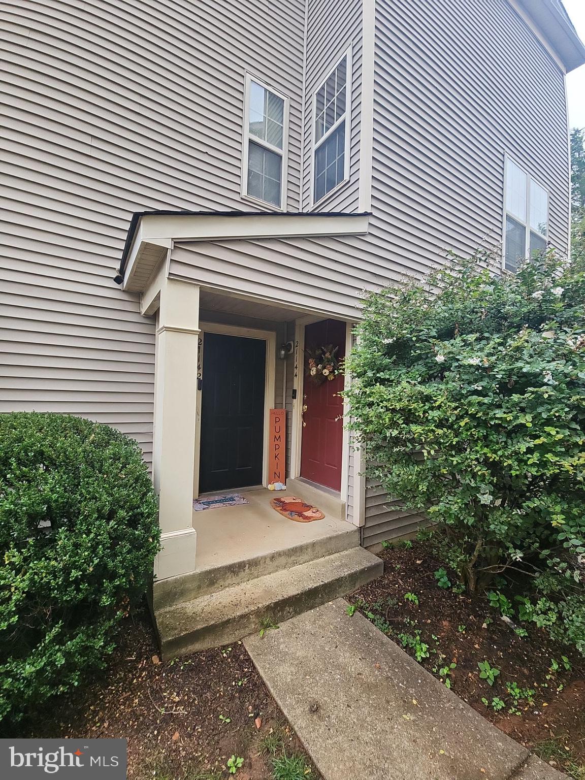COURTLANDS AT CASCADES - Residential Lease