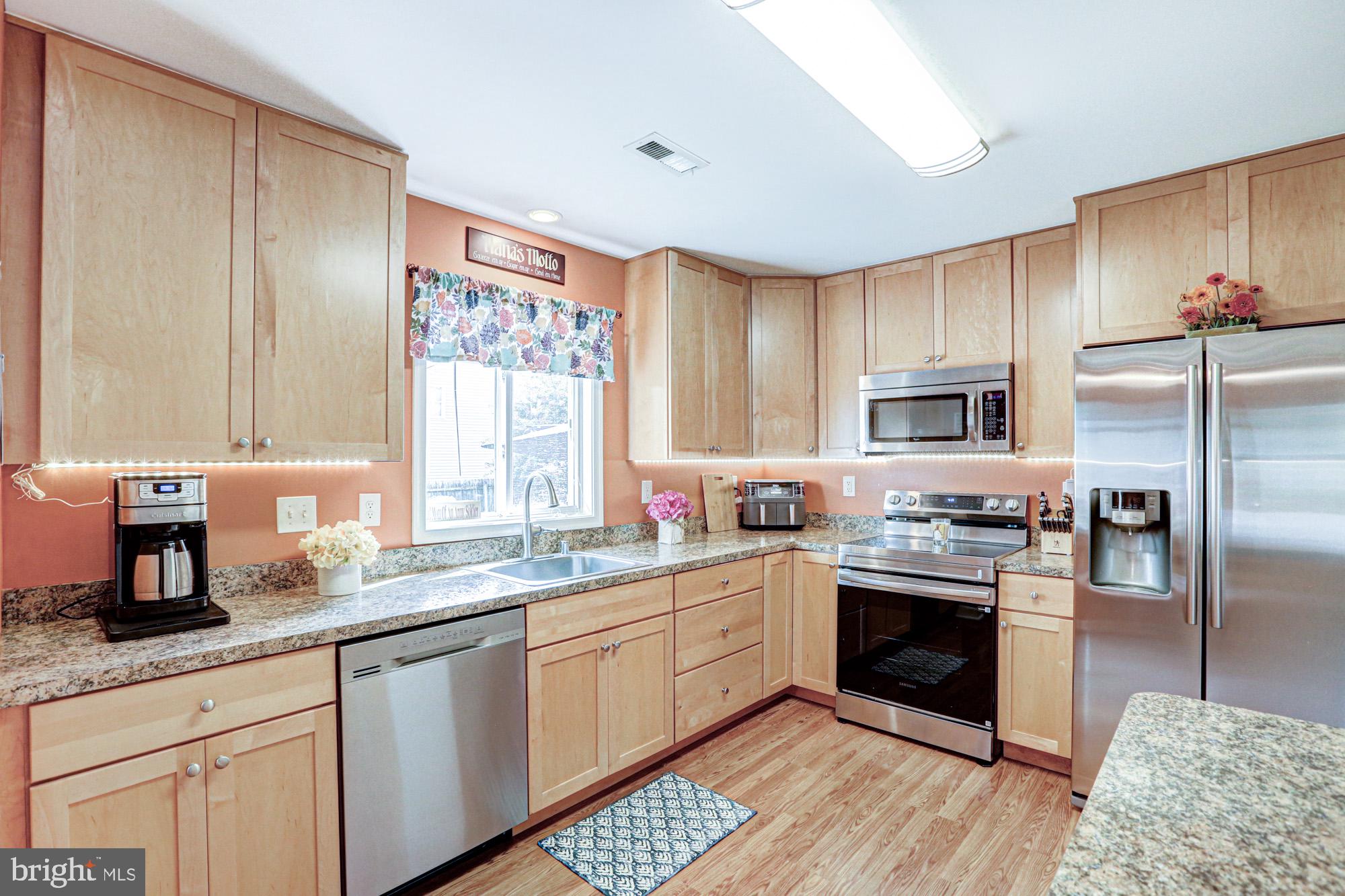 WELLINGTON WOODS - Residential