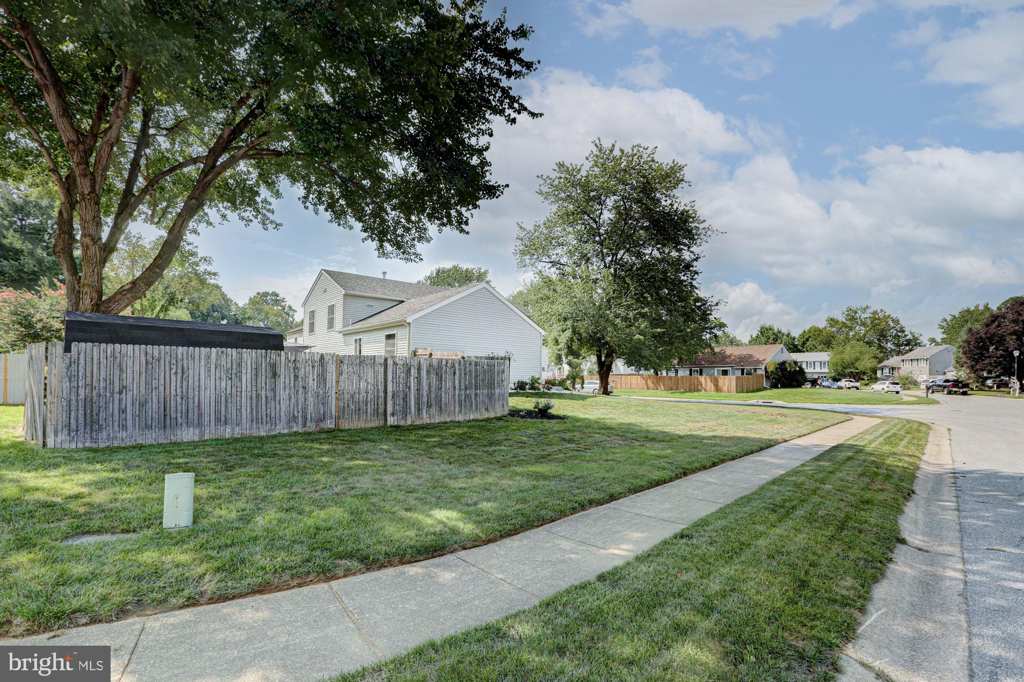 WELLINGTON WOODS - Residential
