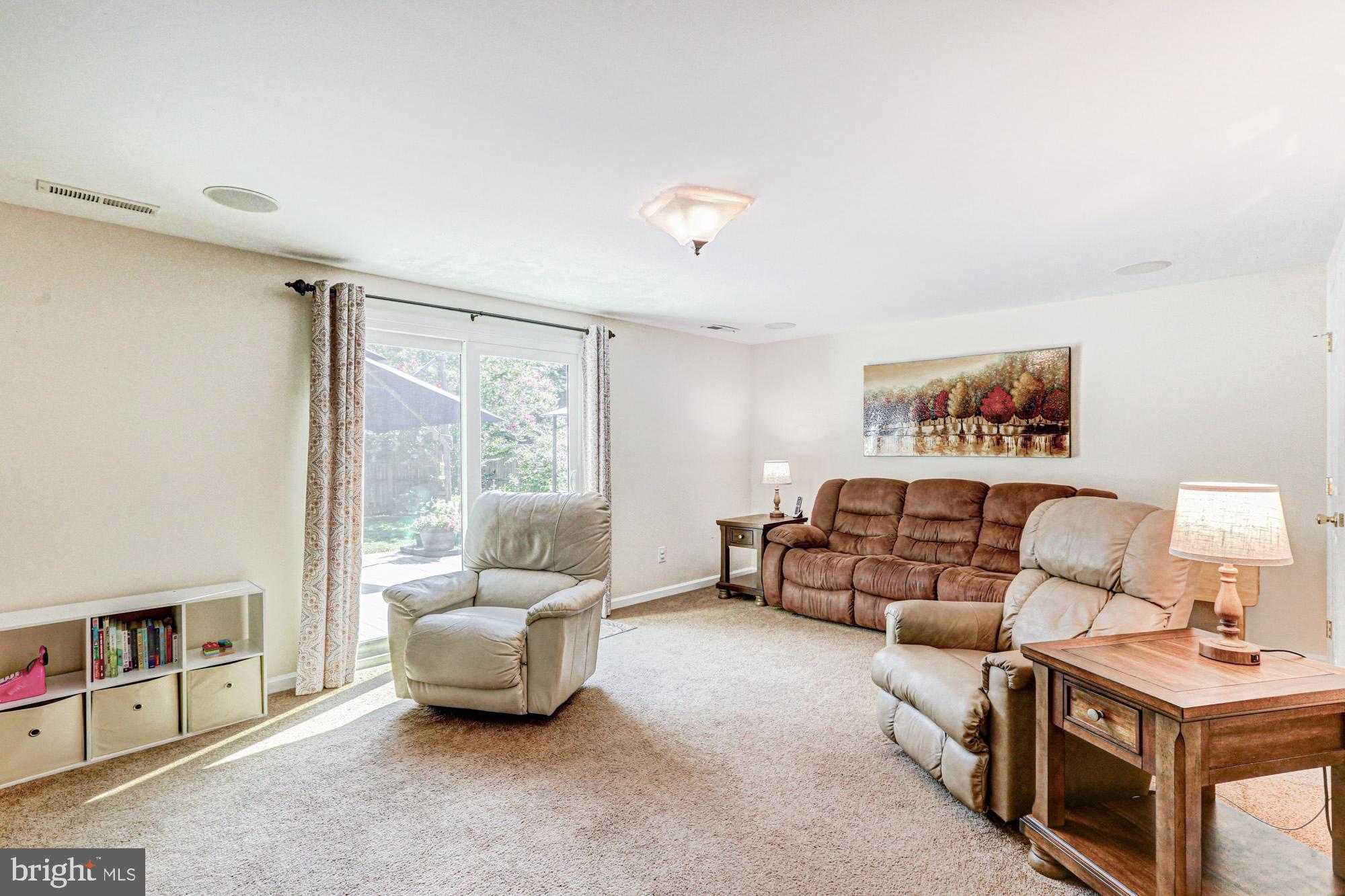 WELLINGTON WOODS - Residential