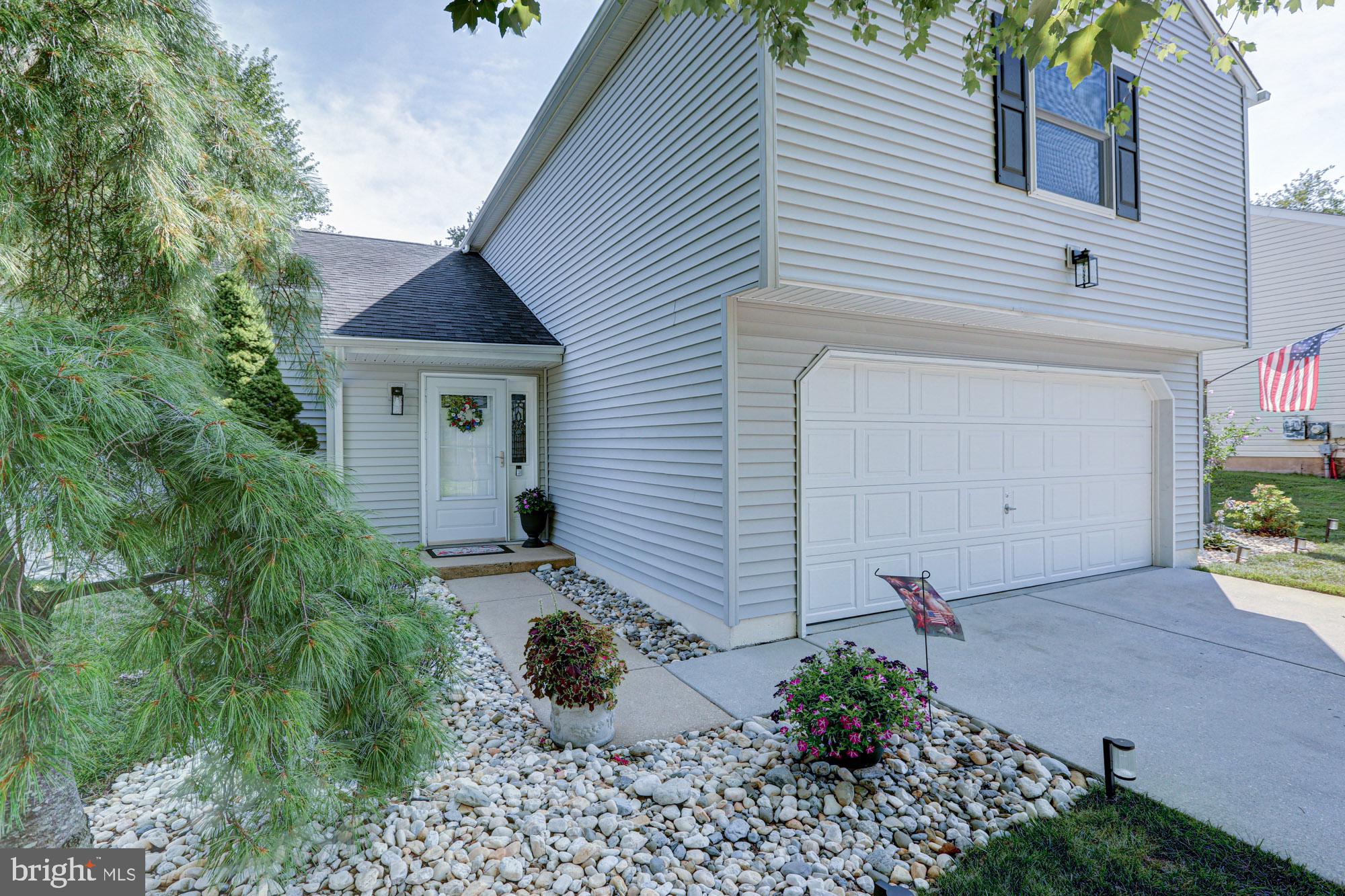 WELLINGTON WOODS - Residential