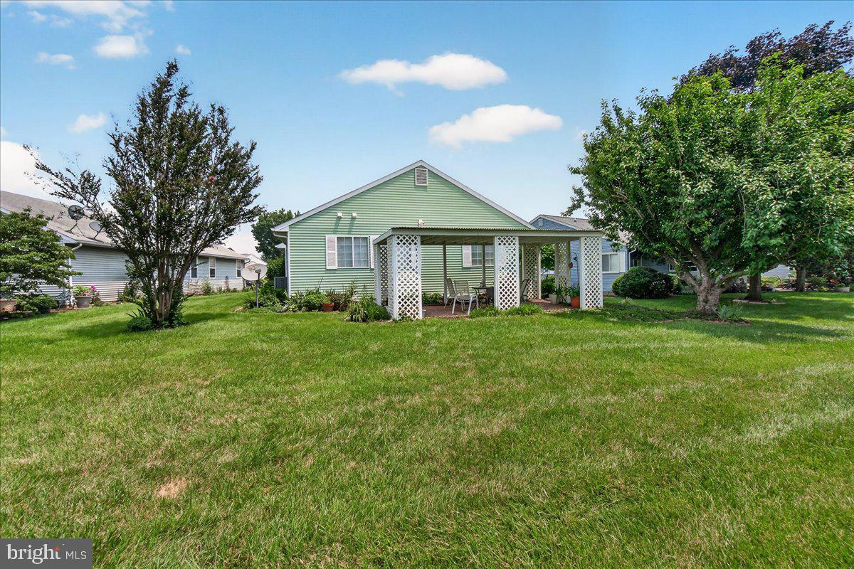 CRESTWOOD VILLAGE - Residential
