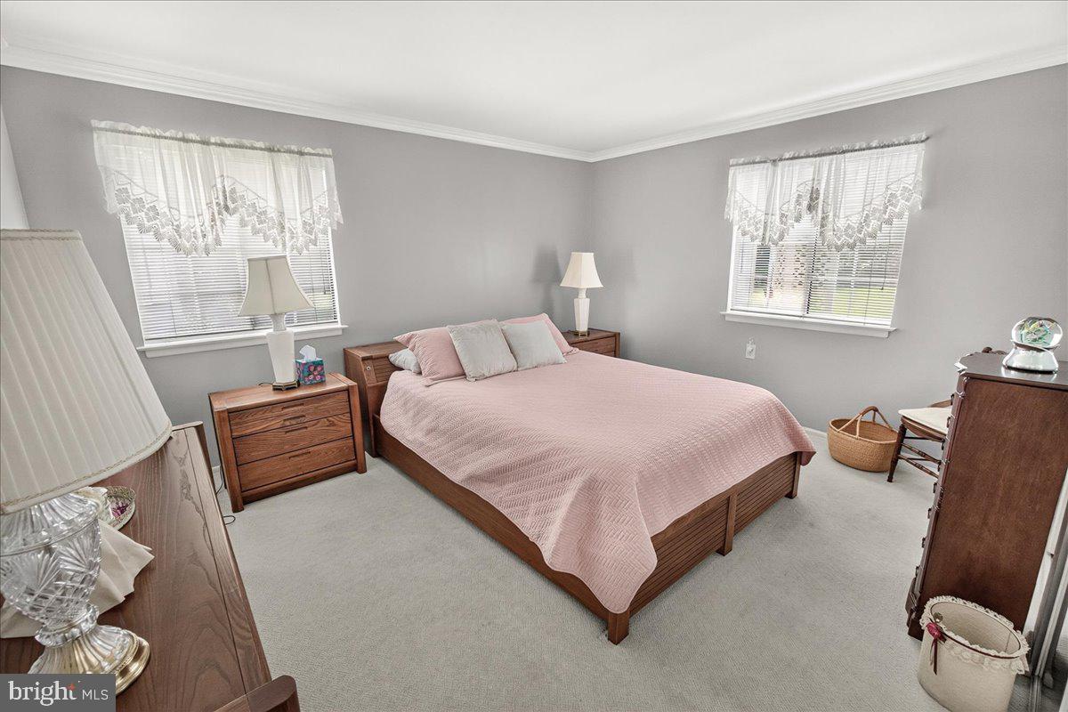 CRESTWOOD VILLAGE - Residential
