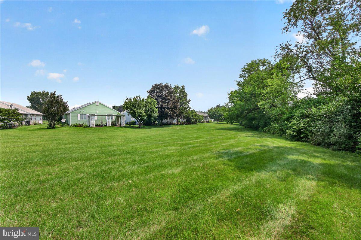 CRESTWOOD VILLAGE - Residential
