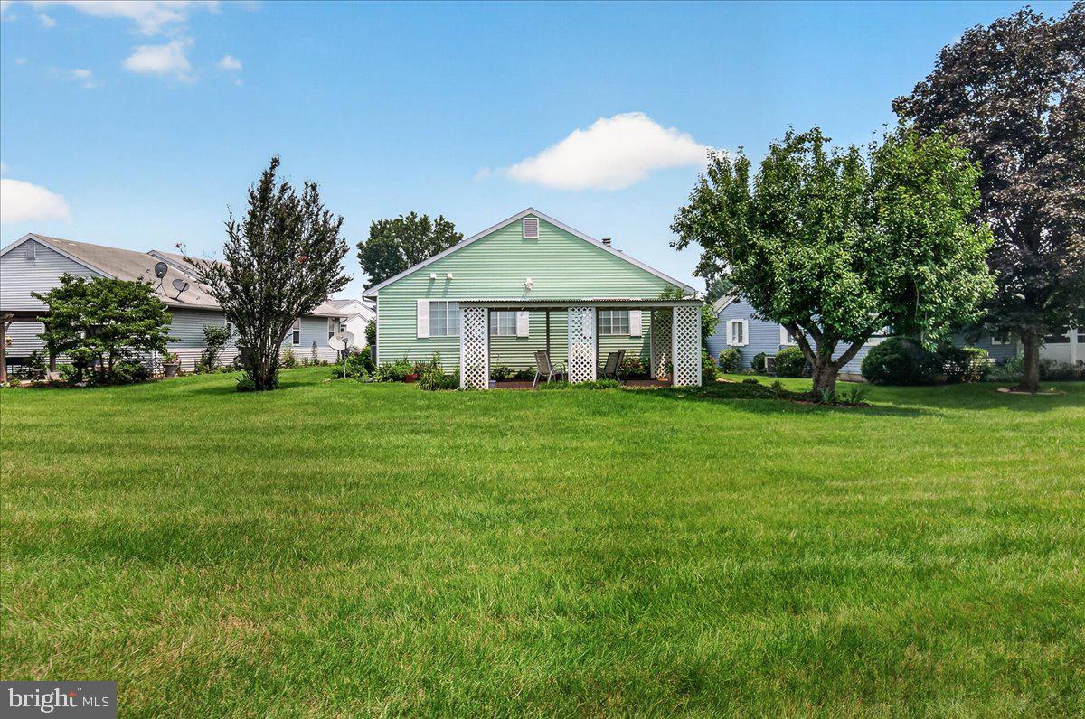 CRESTWOOD VILLAGE - Residential