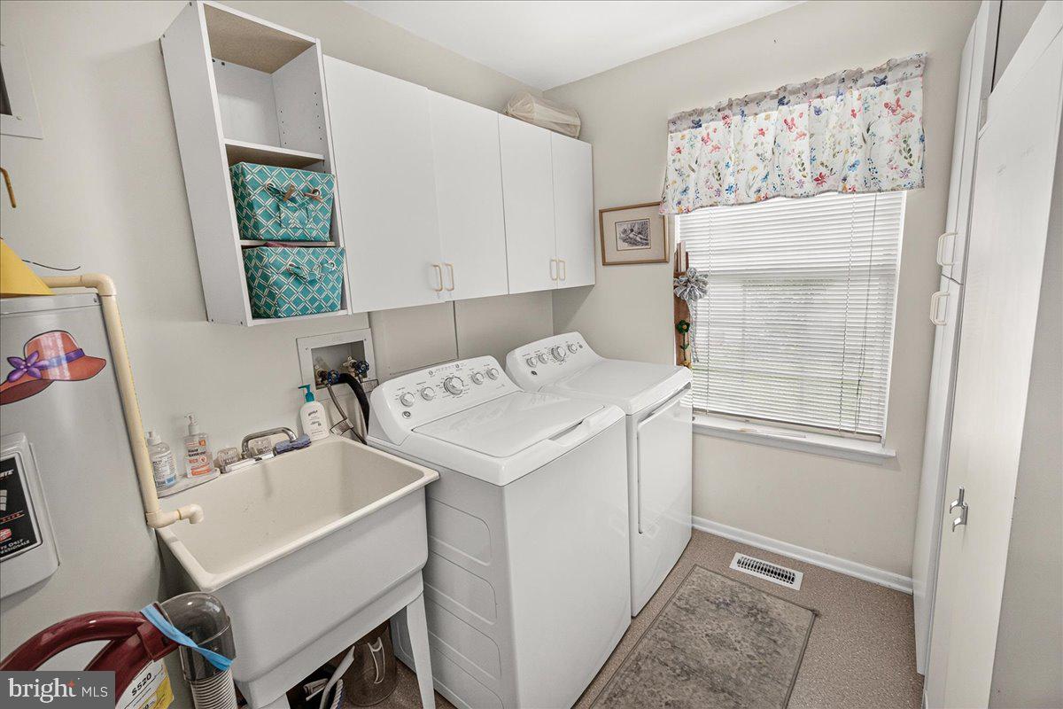 CRESTWOOD VILLAGE - Residential