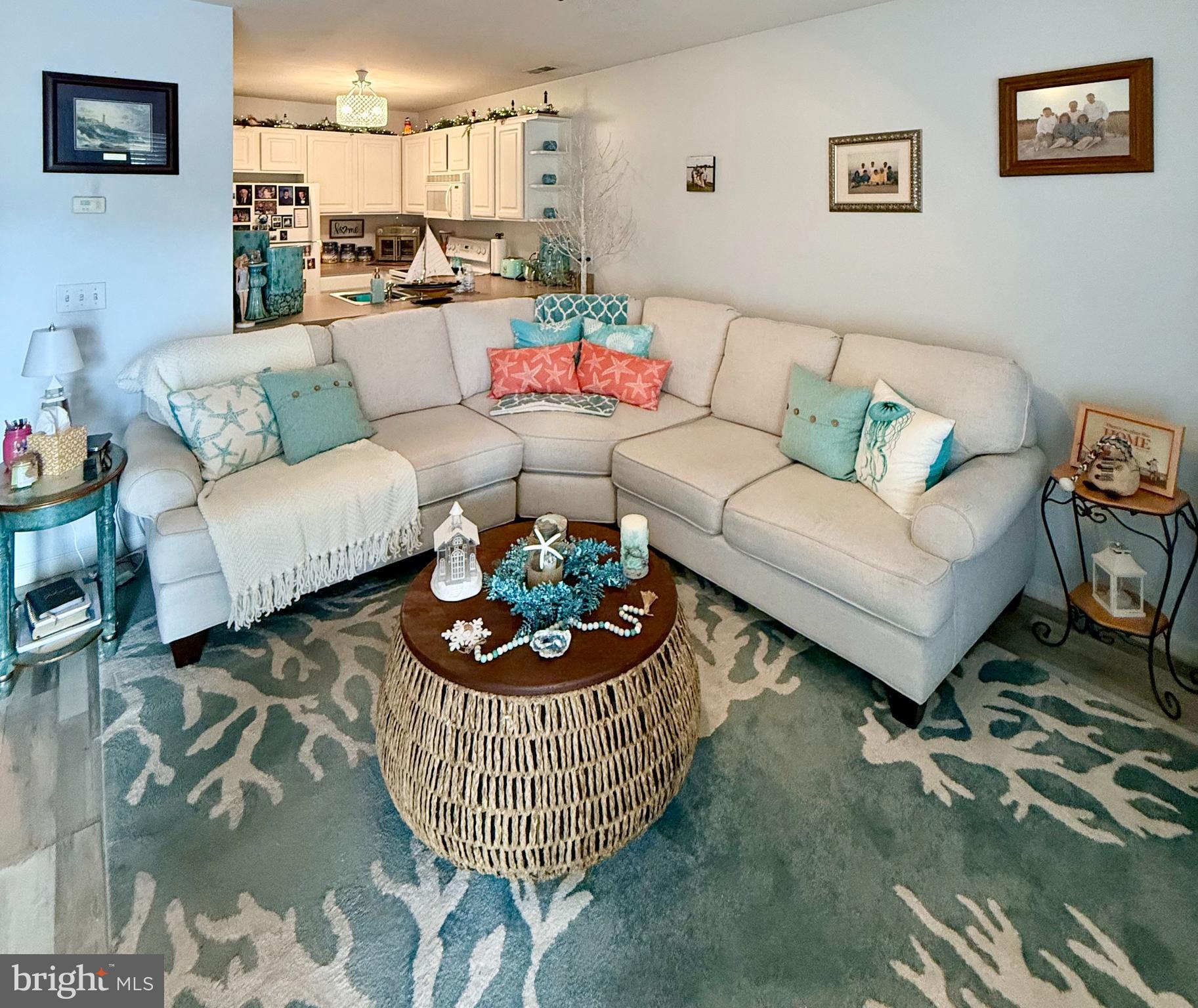 AVALON RETIREMENT COMM - Residential